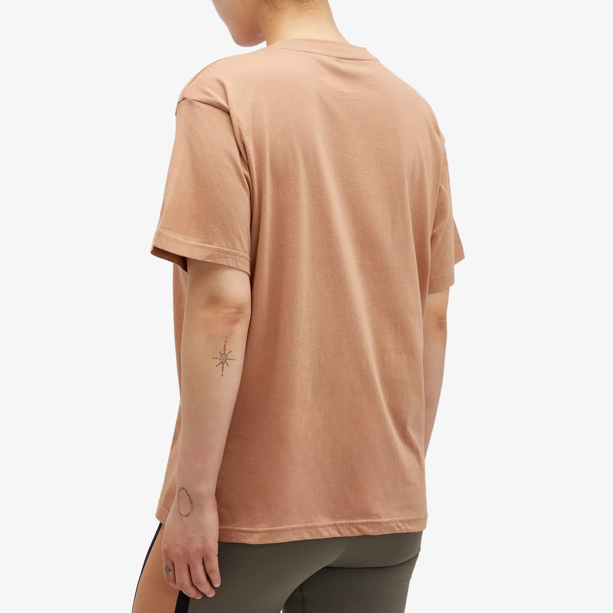 P.E Nation Women's Heads Up Logo T-Shirt Camel
