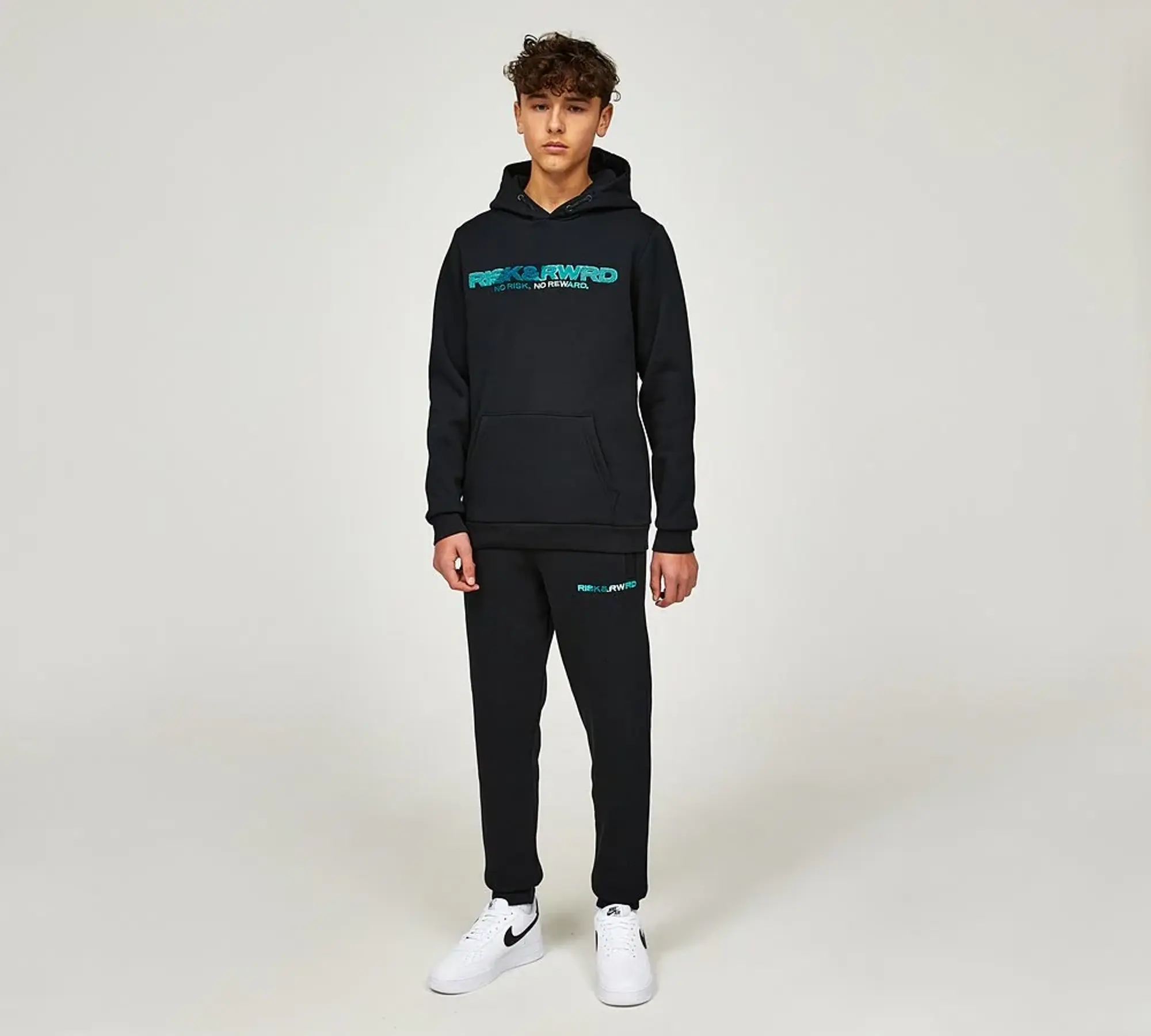 Risk and Reward Junior Split Overhead Hoodie - Black - Size M/B - Black
