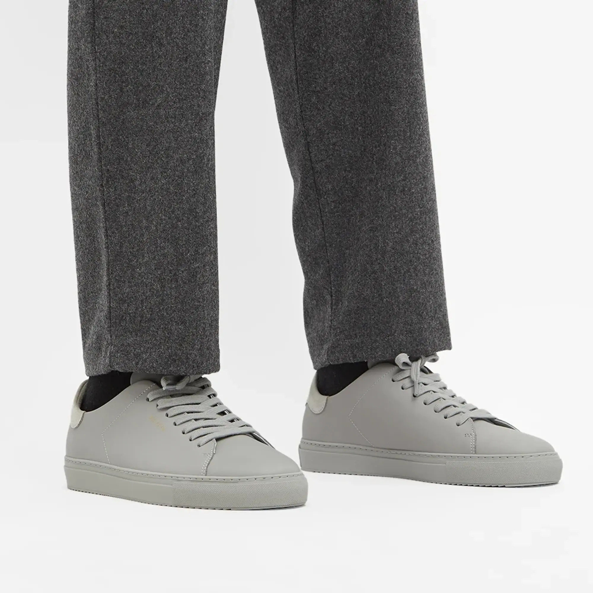 Axel Arigato Men's Clean 90 Sneaker Monochrome Grey Leather