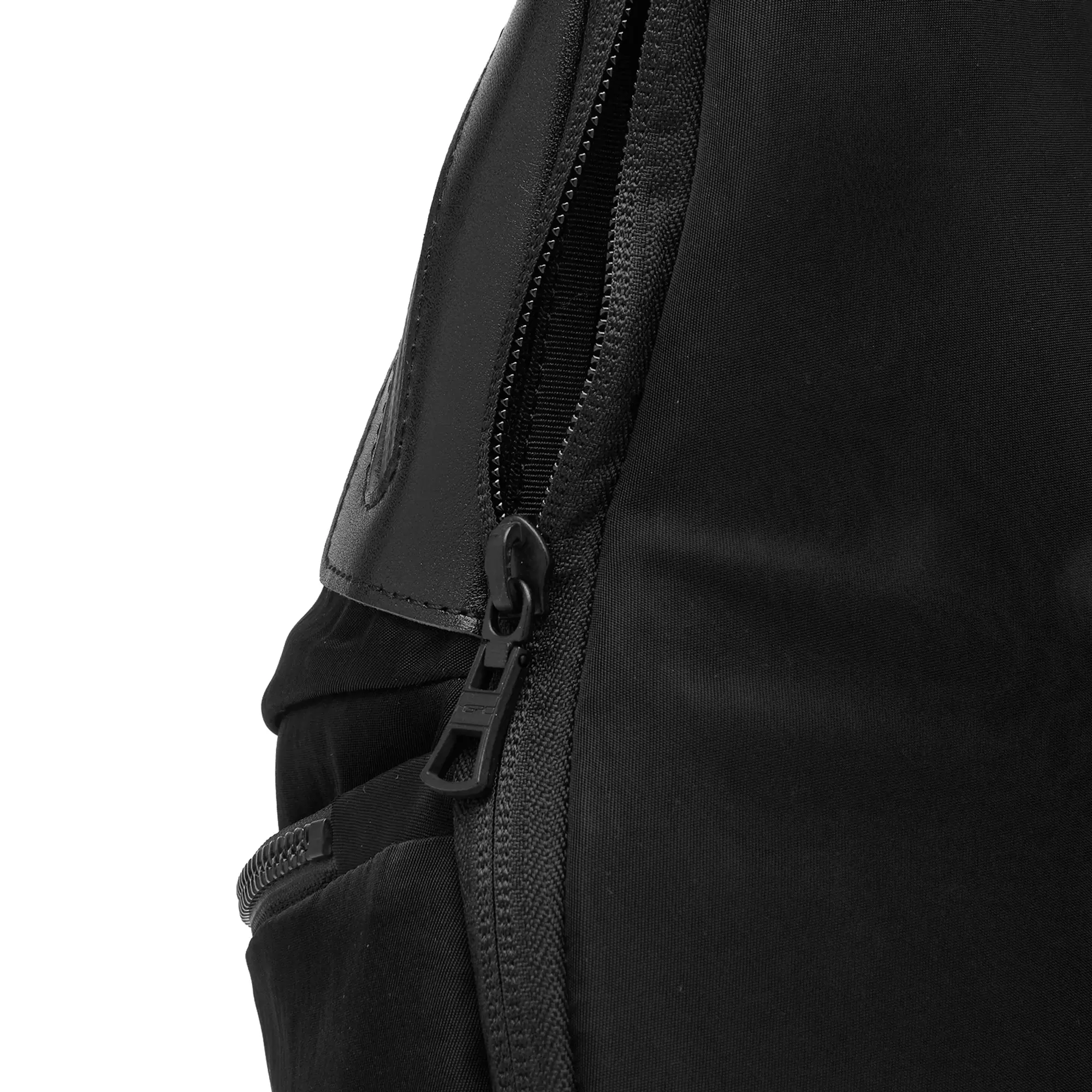 Master-Piece Circus Sling Bag Black