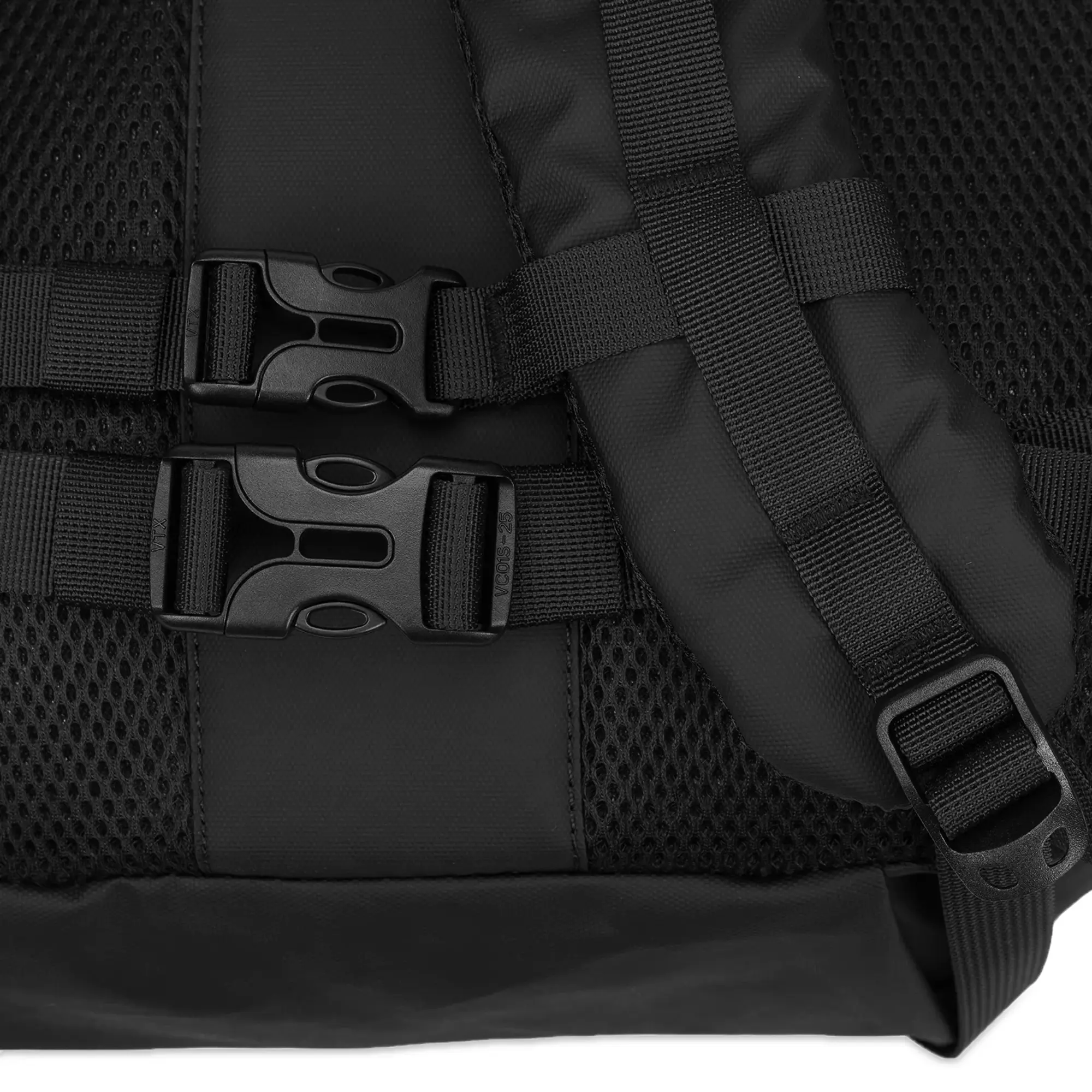 Elliker Wharfe Flap Over Backpack - Black