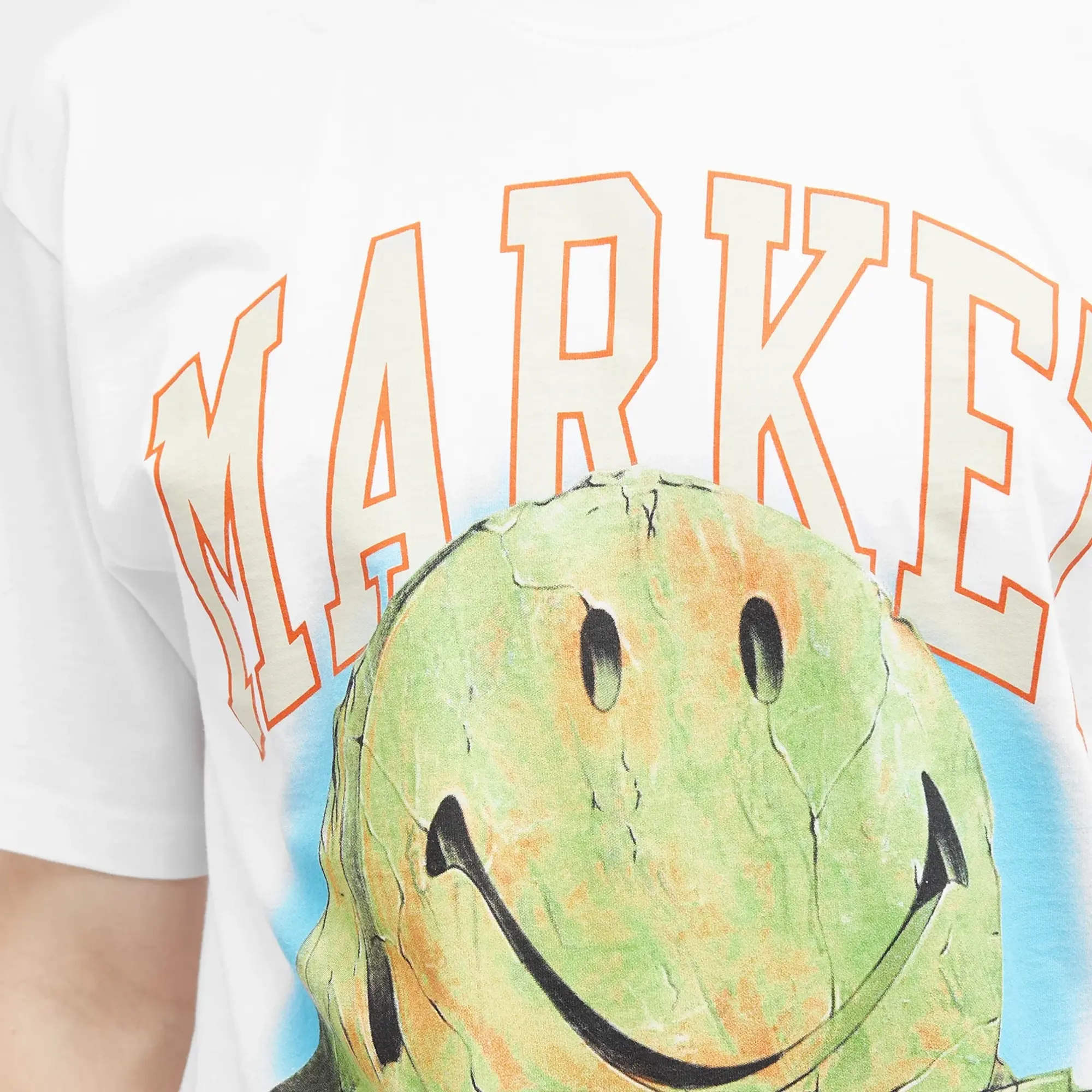 MARKET Men's Smiley Out of Body T-Shirt White