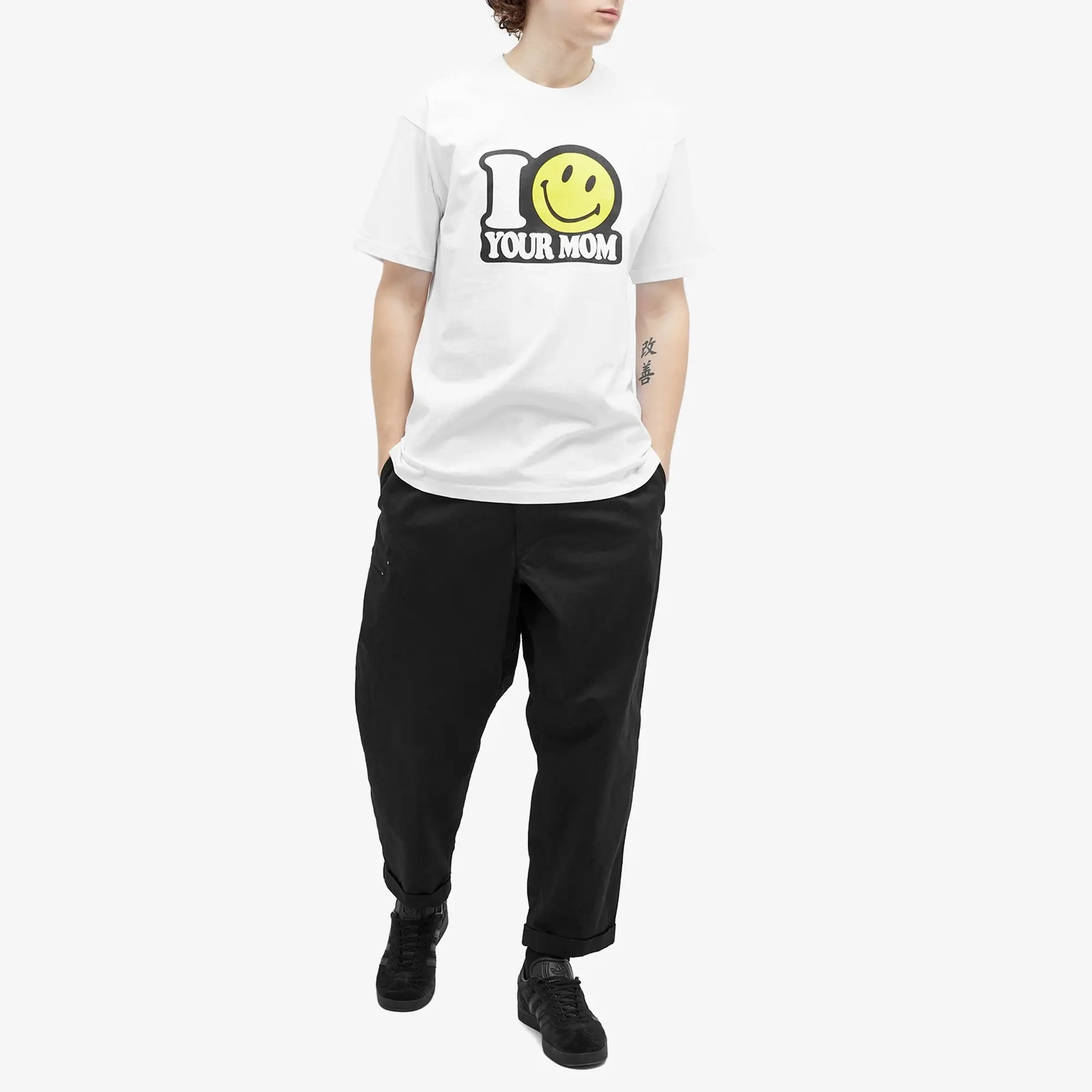 MARKET Men's Smiley Your Mom T-Shirt White