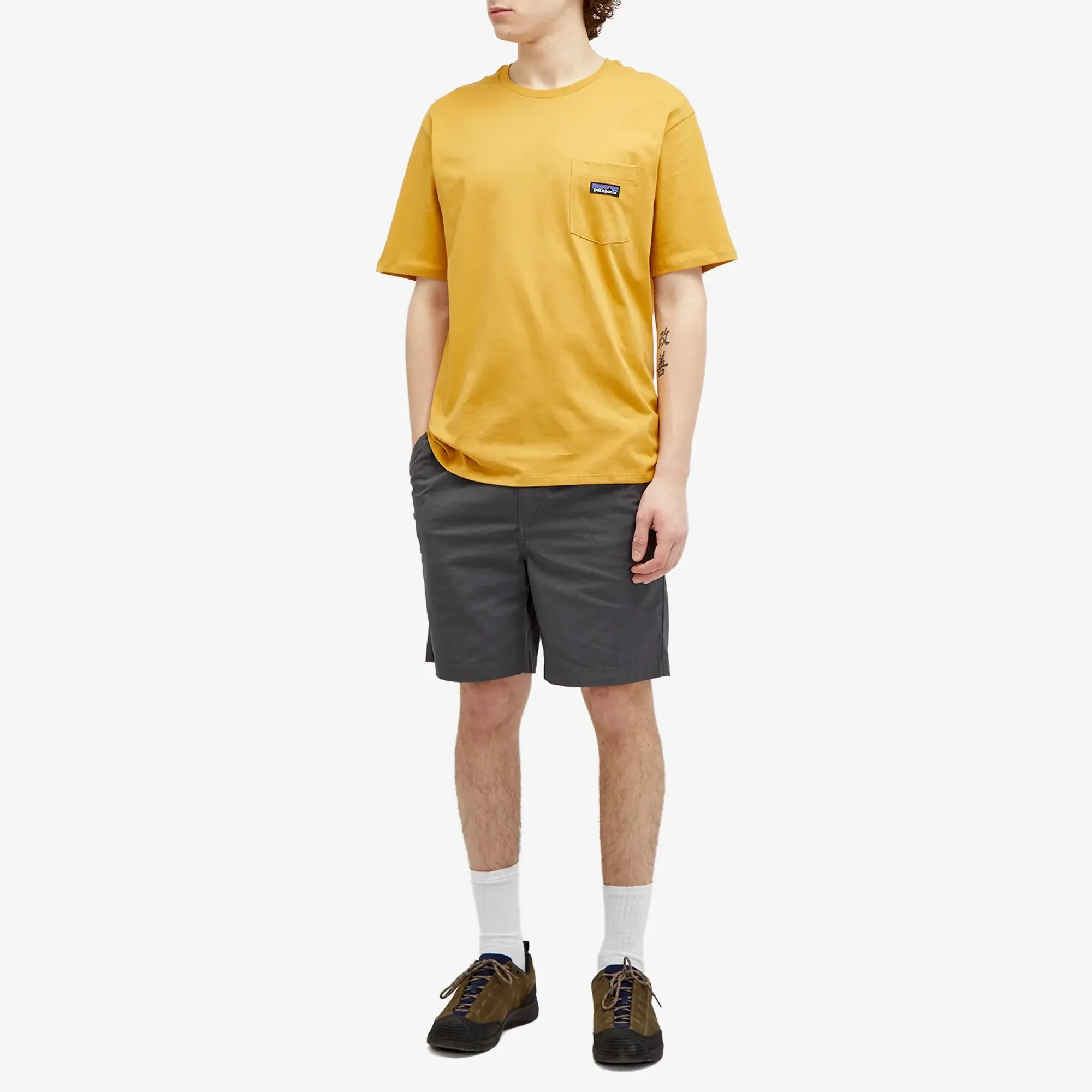 Patagonia Men's Daily Pocket T-Shirt Pufferfish Gold