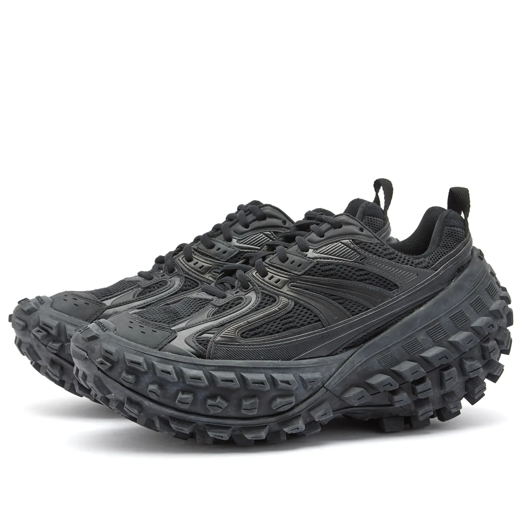 Balenciaga Men's Bouncer Sneaker Black | 685613-W2RA6-1000 | FOOTY.COM