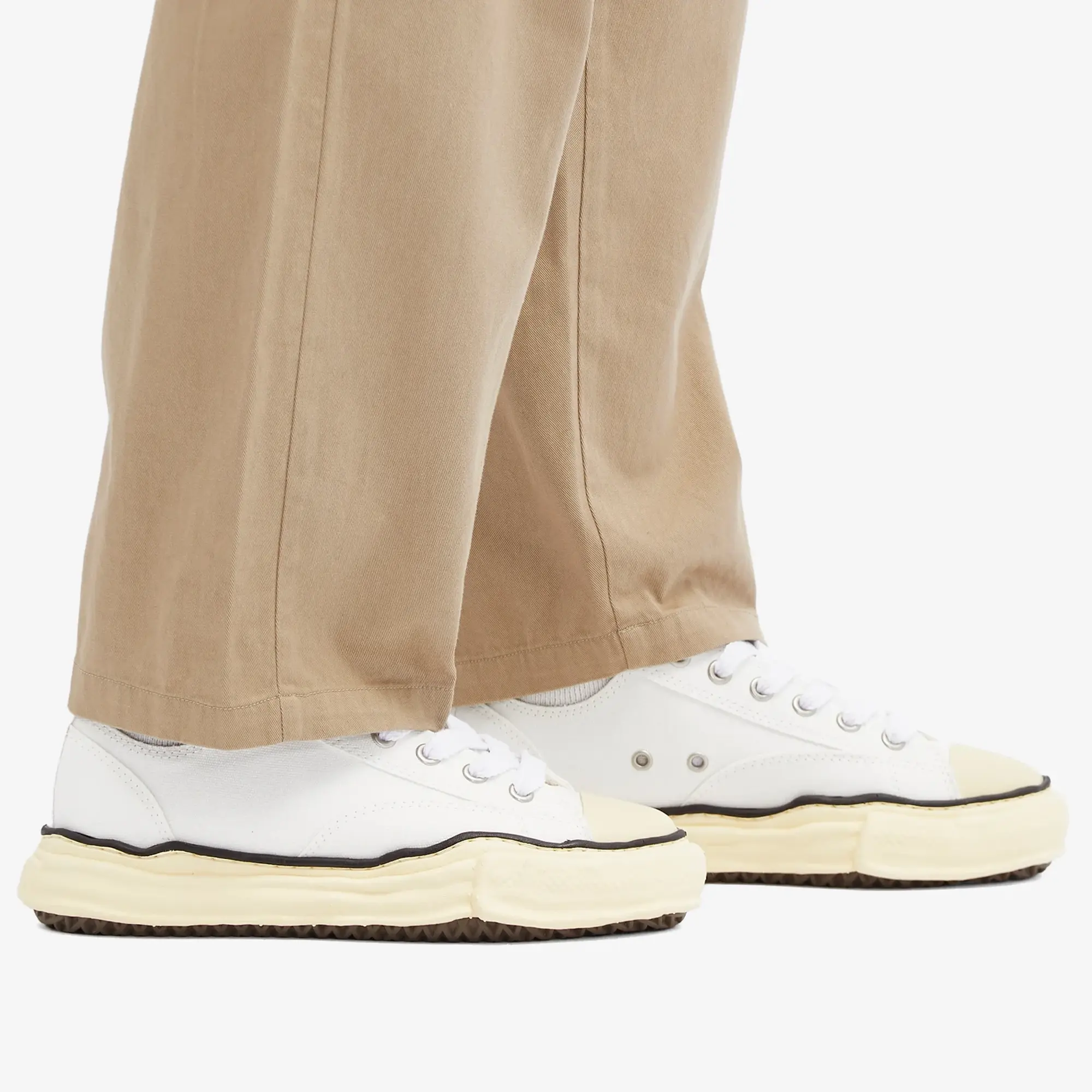 Maison MIHARA YASUHIRO Men's Peterson Original Vintage Low Sneaker White