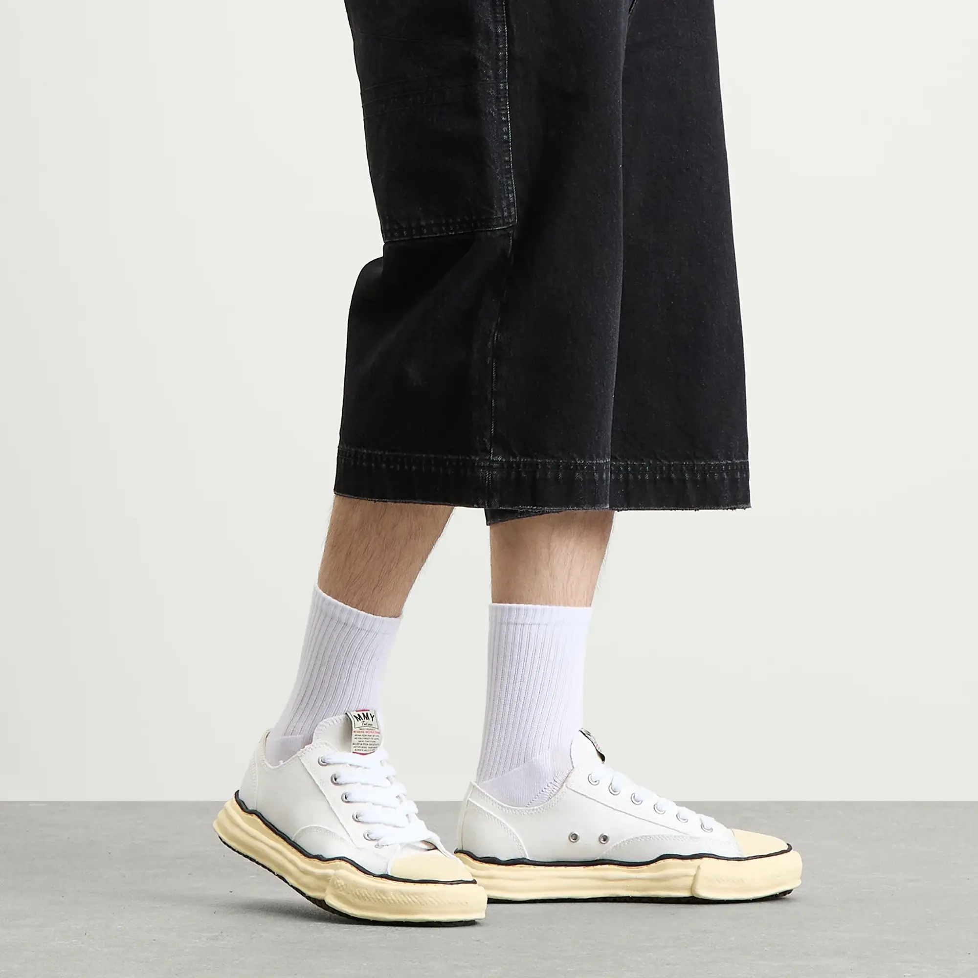 Maison MIHARA YASUHIRO Men's Peterson Original Vintage Low Sneaker White