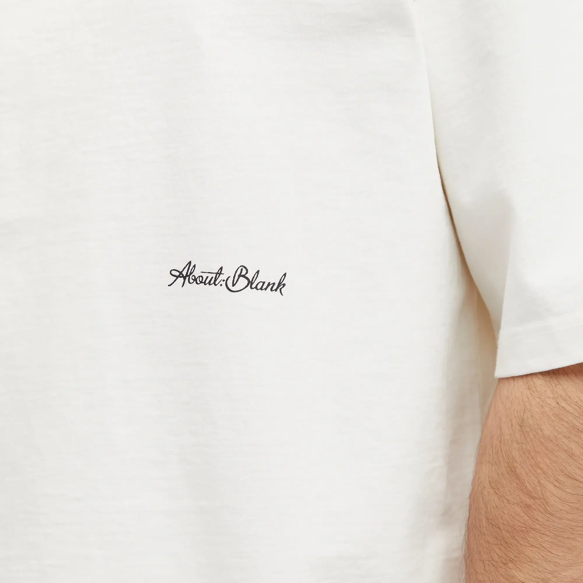 about:blank Men's Banner Logo T-Shirt Oat/Black