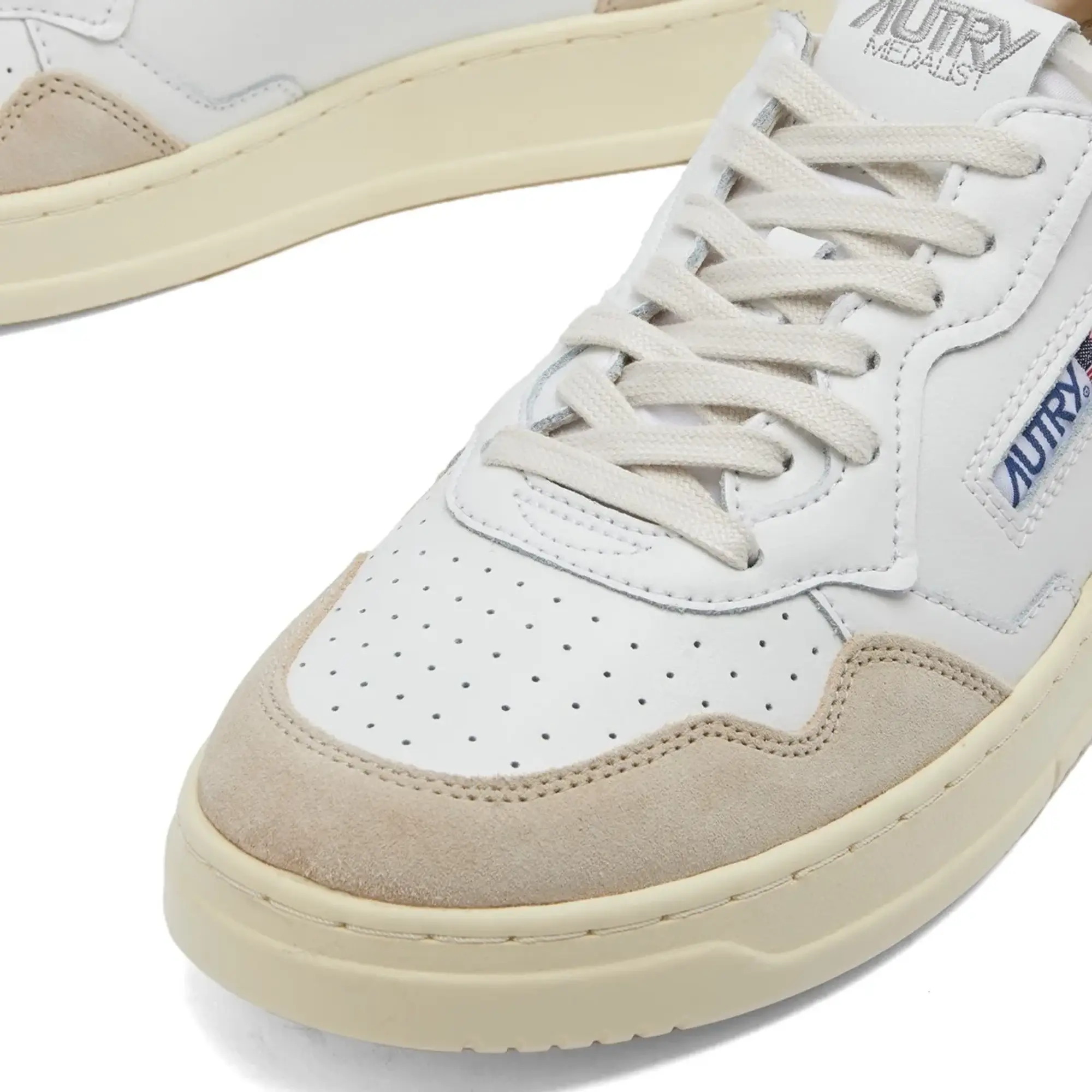 Autry Action Shoes MEDALIST LOW