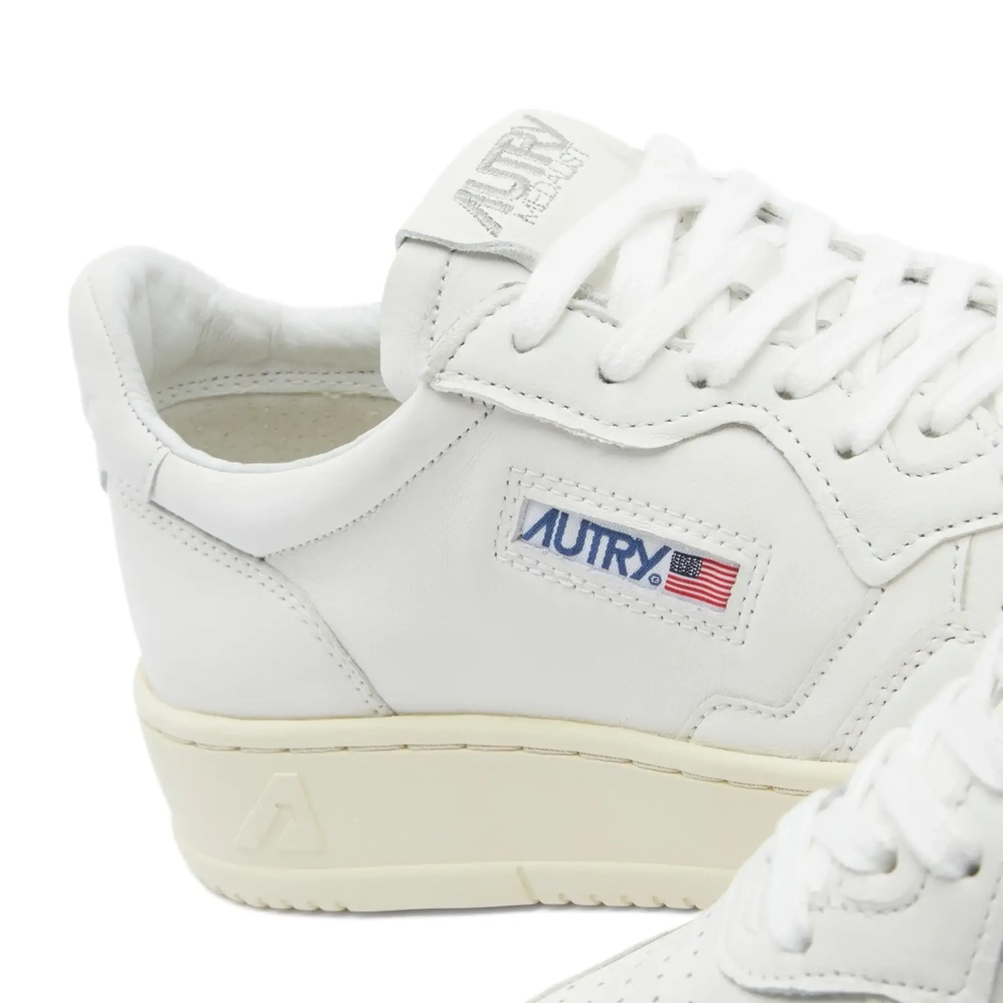 Autry Action Shoes WMNS MEDALIST LOW