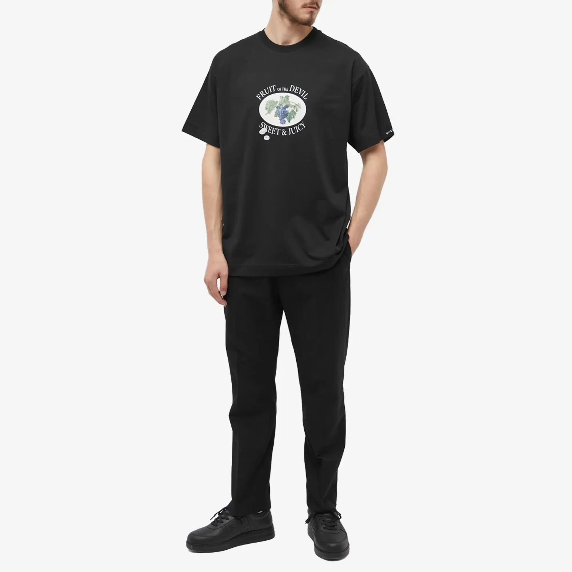 Givenchy Men's Fruit T-Shirt Black