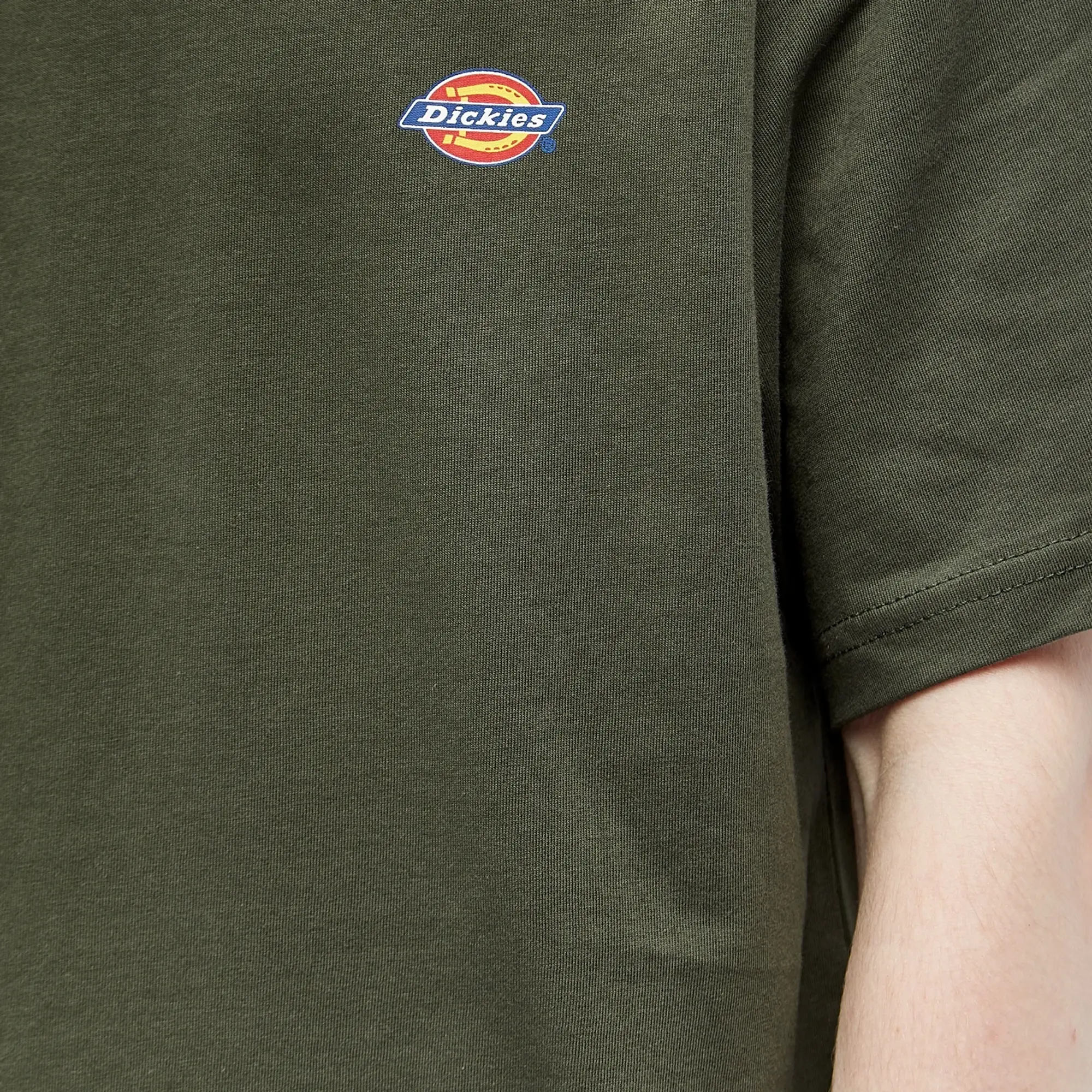 Dickies Mapleton Small Logo T-Shirt In Olive Green