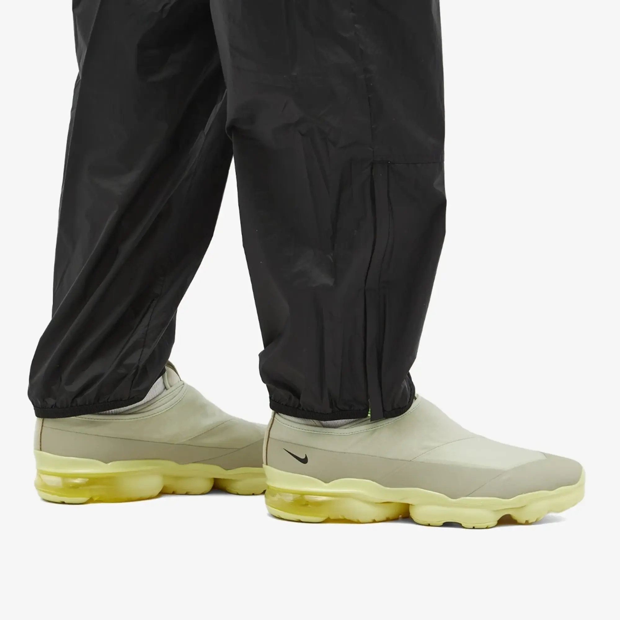 Mens vapormax moc best sale