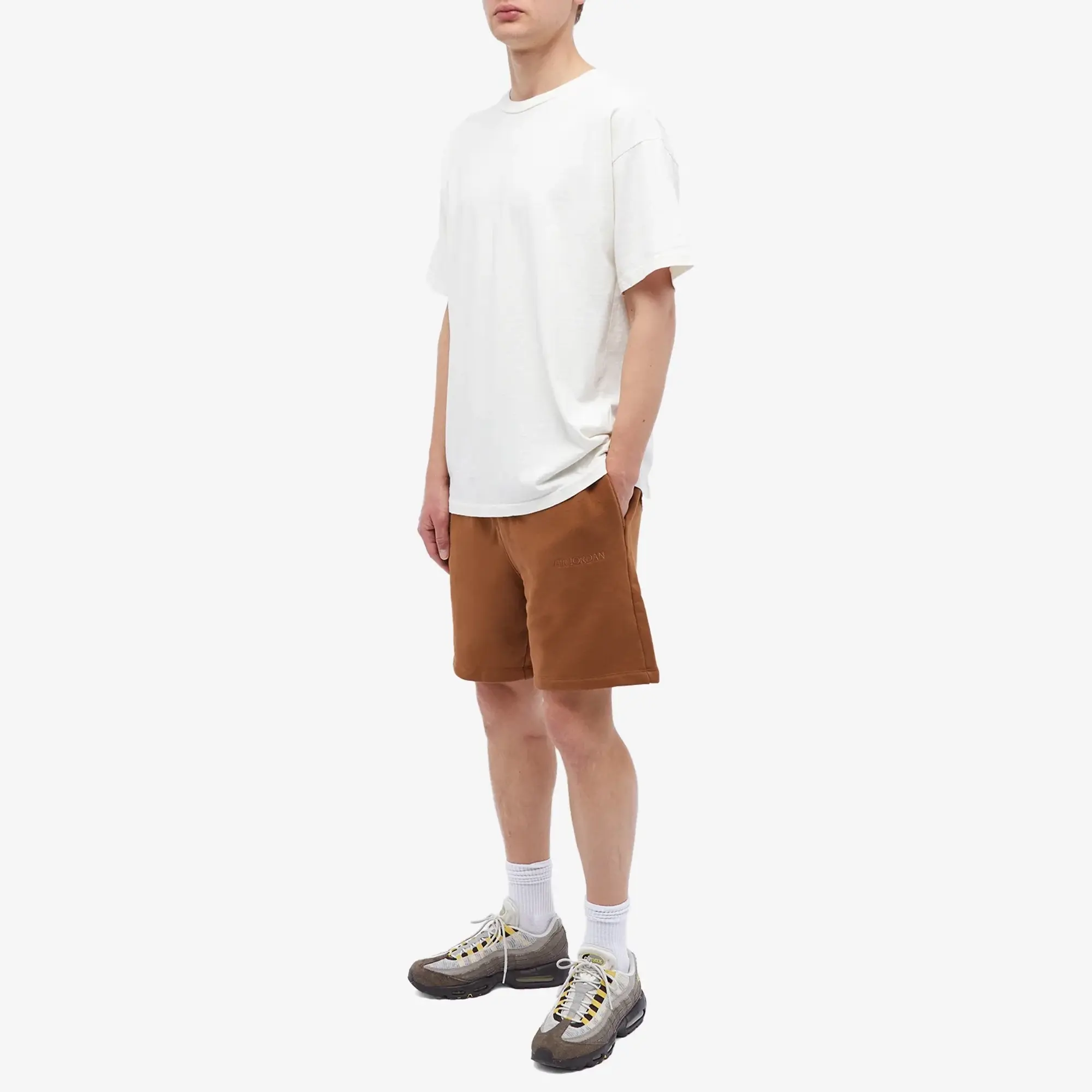 Nike Jordan Air Jordan Men's Wordmark Fleece Short Light British Tan