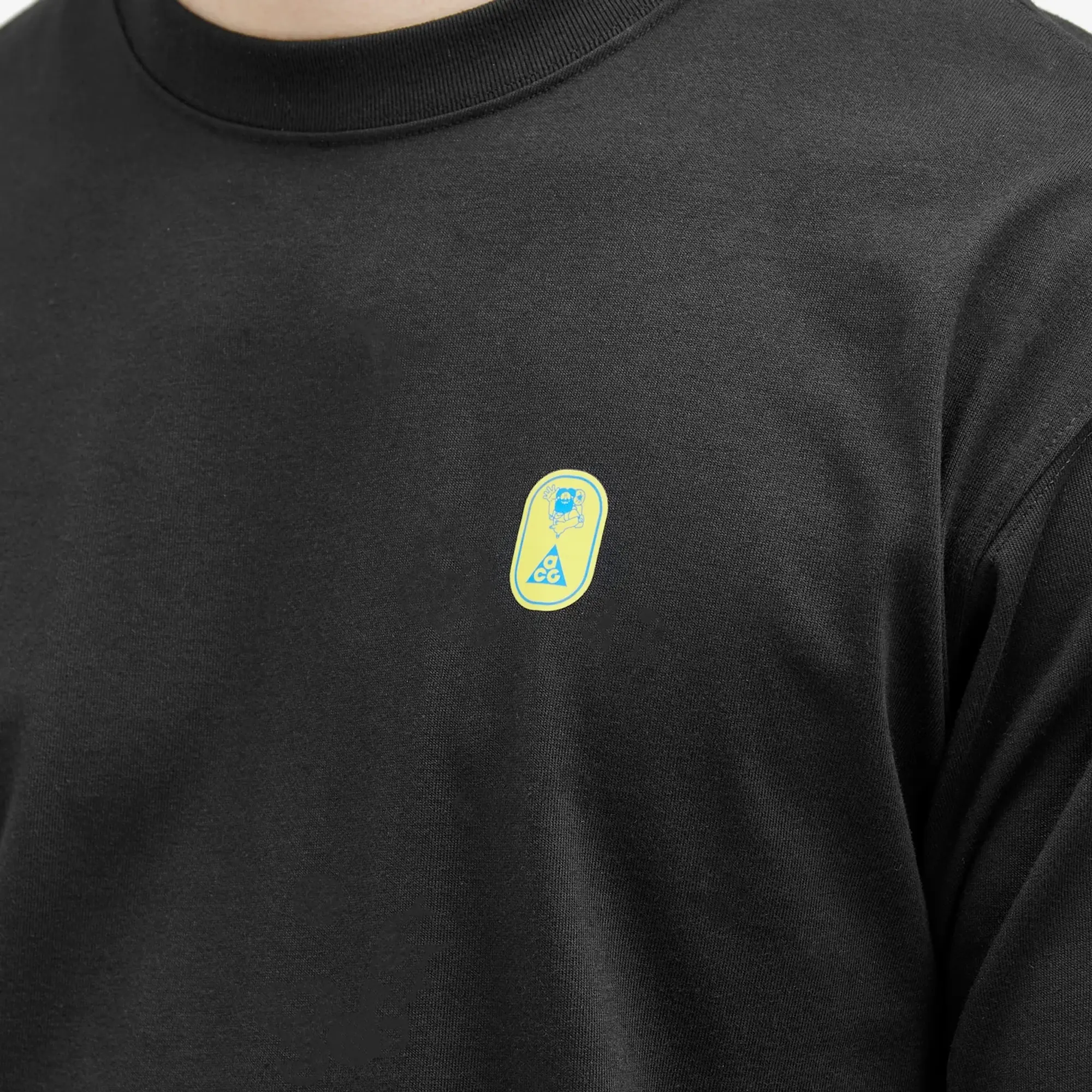 Nike Men's ACG Hike Snacks Dri-Fit Long Sleeve T-Shirt Black