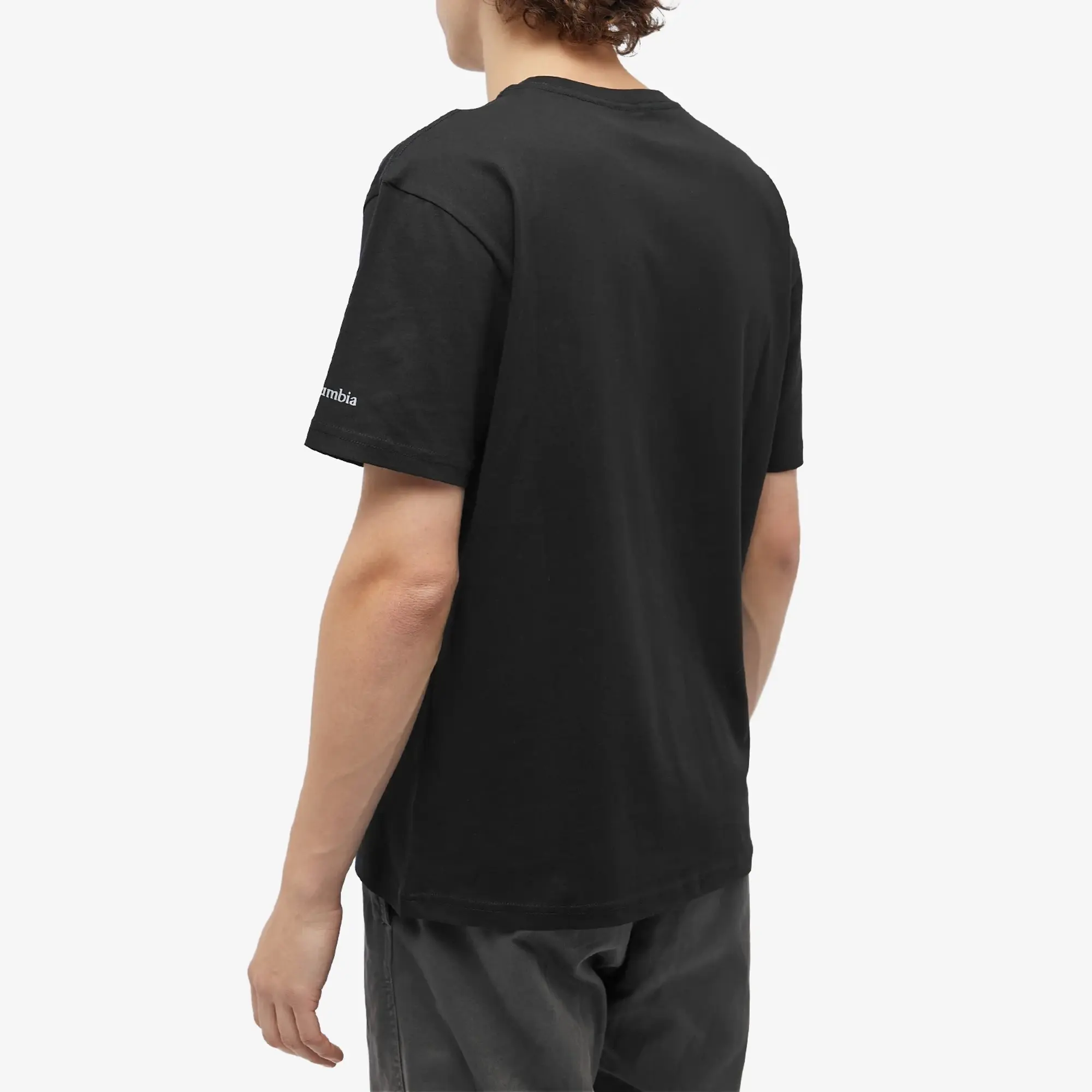 Columbia  CSC BASIC LOGO SHORT SLEEVE SHIRT  men's T shirt in Black
