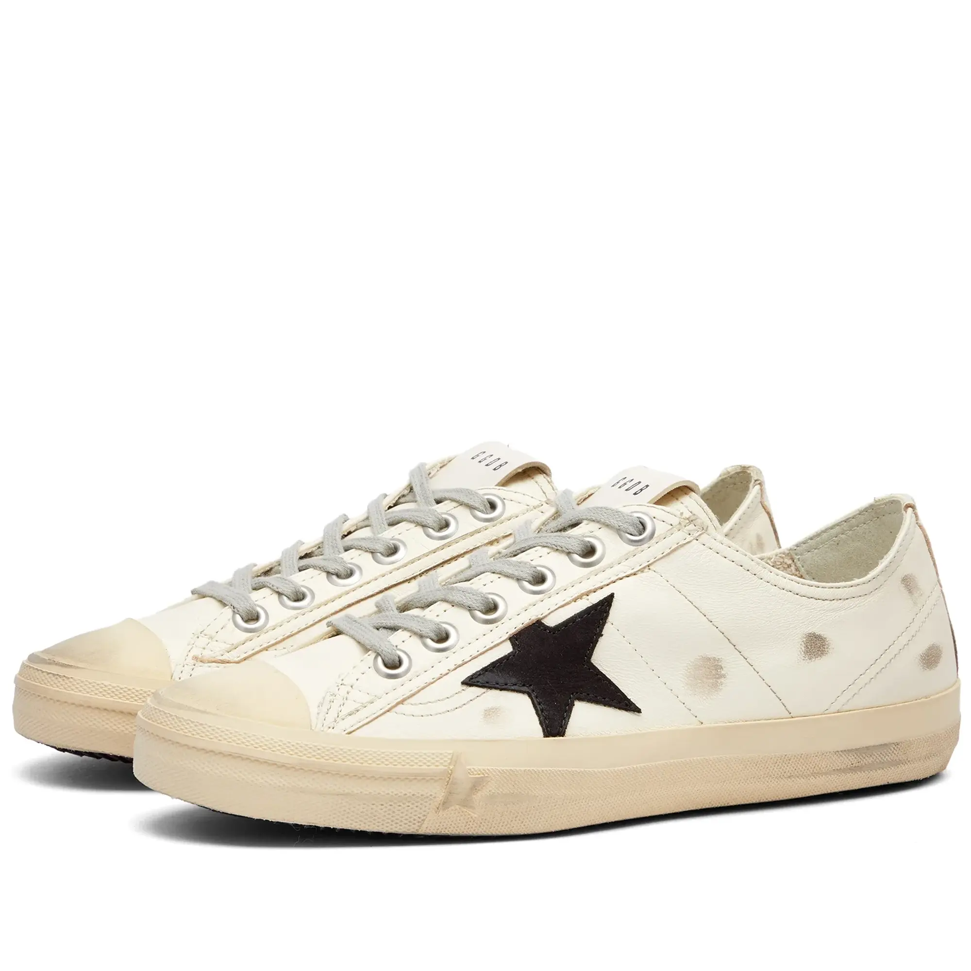 Golden Goose Women's V-Star Sneaker Dirty White/Black