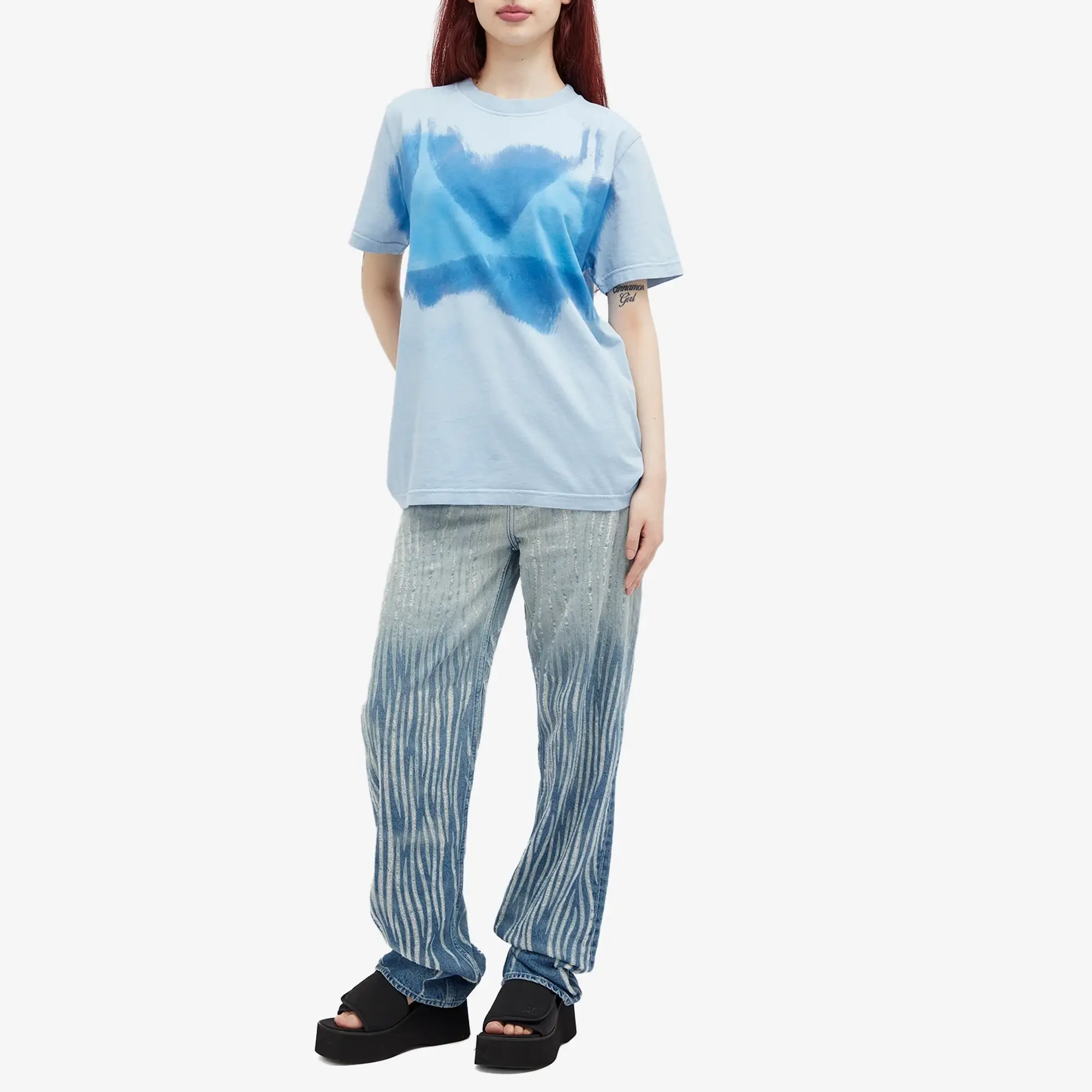 Botter Women's Sunbleached Hand Painted T-Shirt Dye 1