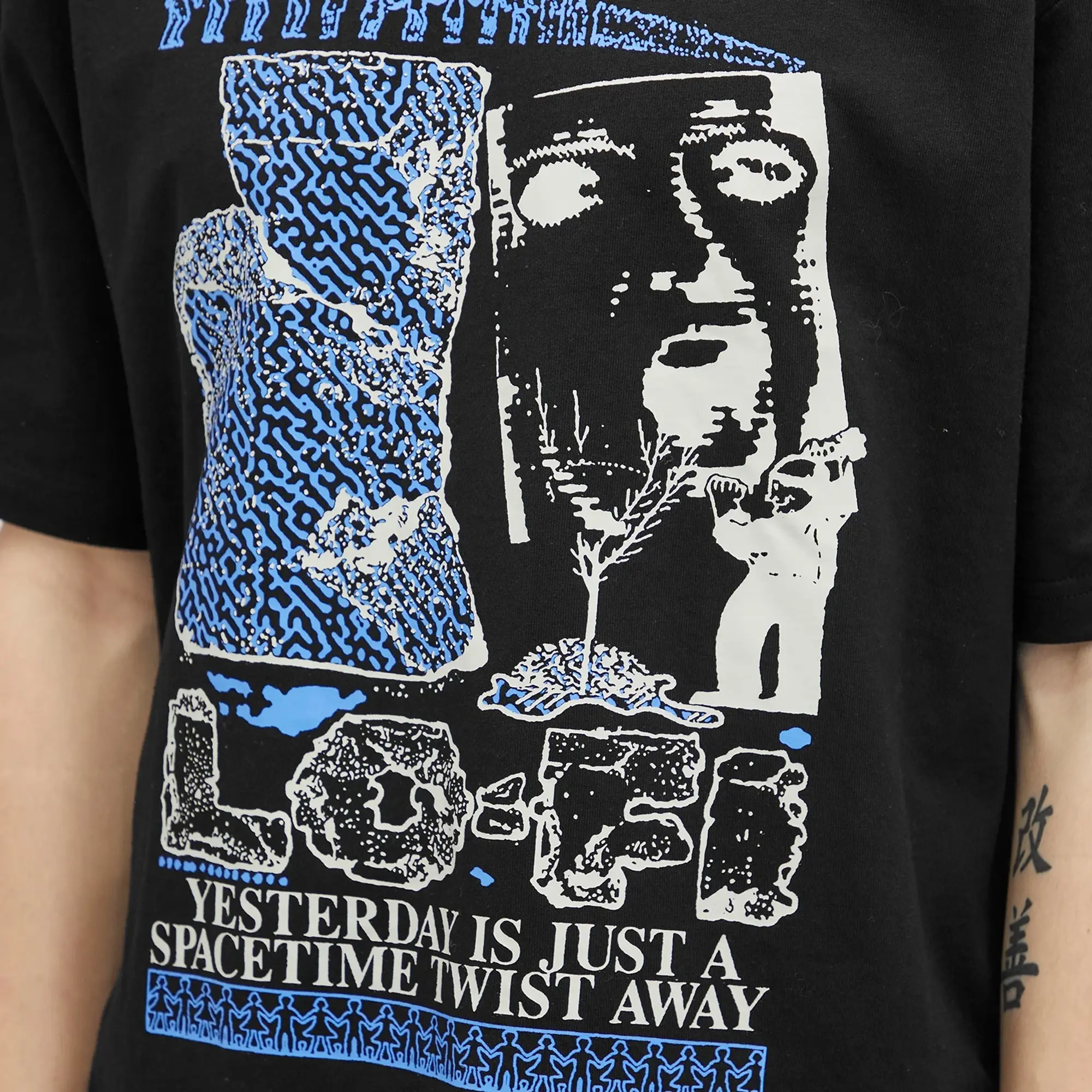 Lo-Fi Men's Yesterday T-Shirt Black