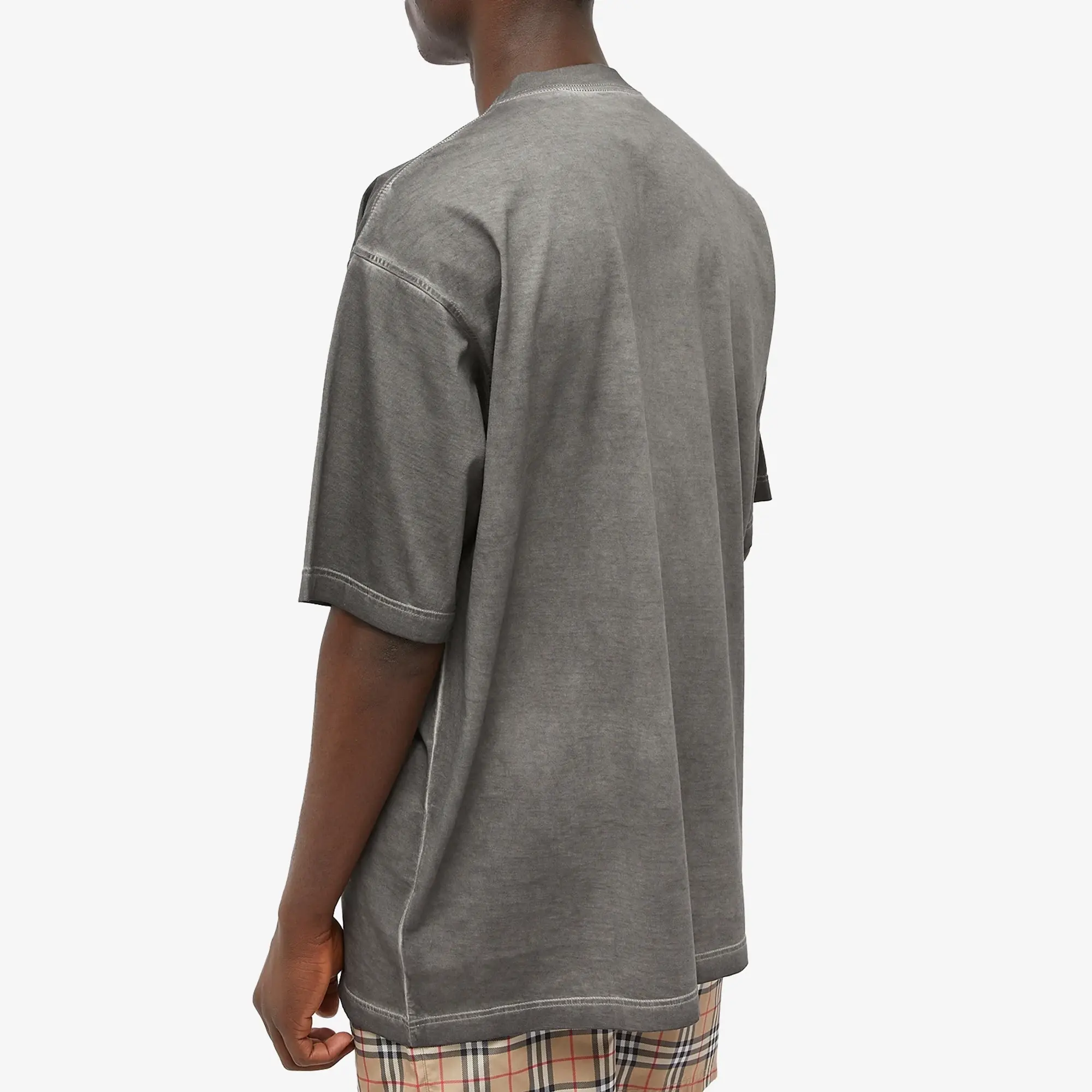 Burberry Men s TB Logo Pocket T Shirt Grey 8067509PFD FOOTY.COM