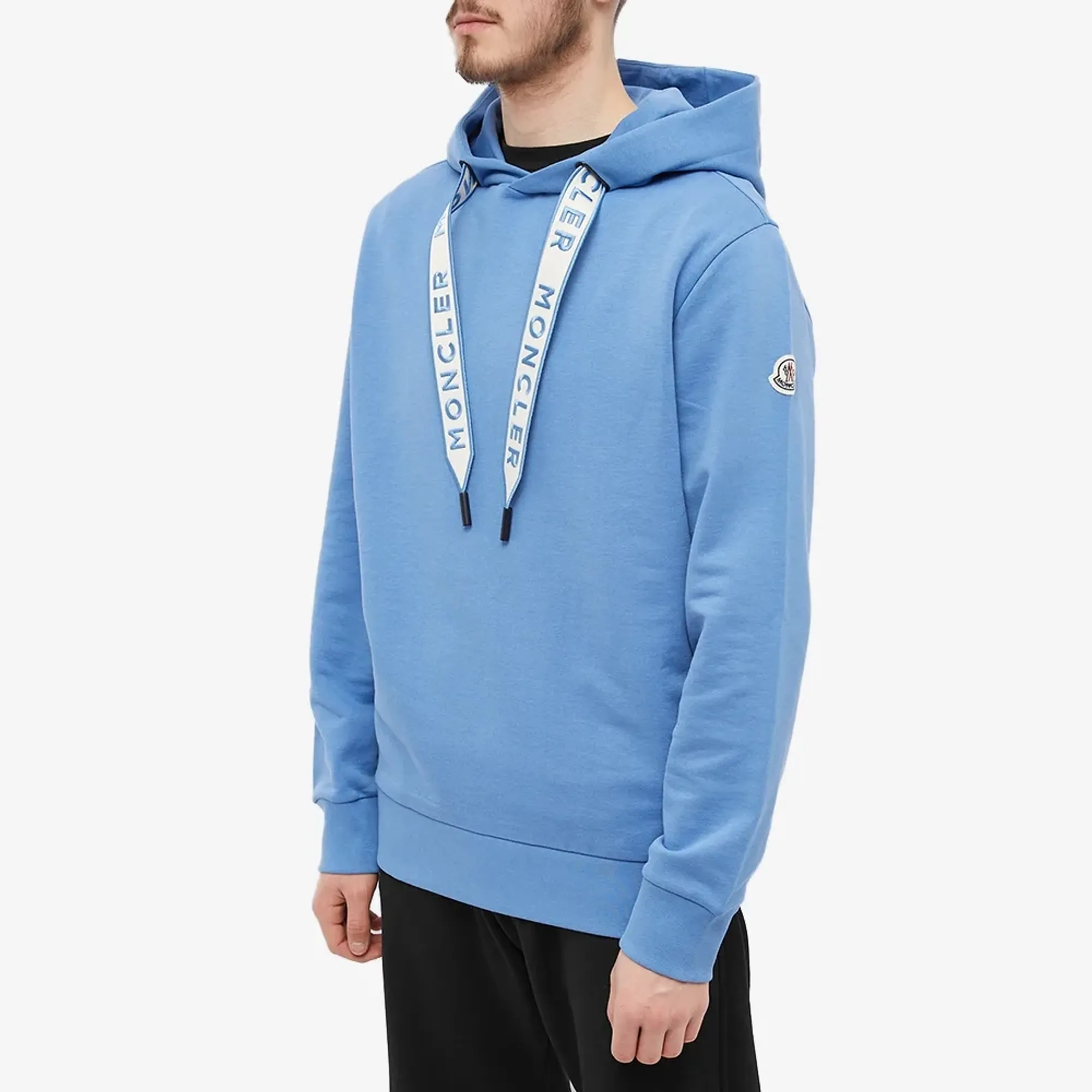 MONCLER パーカー ロゴテープ ブルー サイズL Moncler Men's Drawstring Logo Popover Hoodie Blue | 8G000-23-809KR