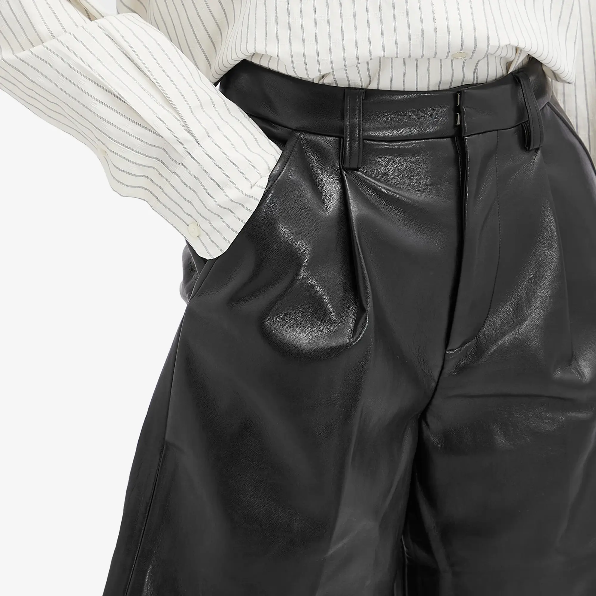 Anine Bing Women's Carmen Short Black