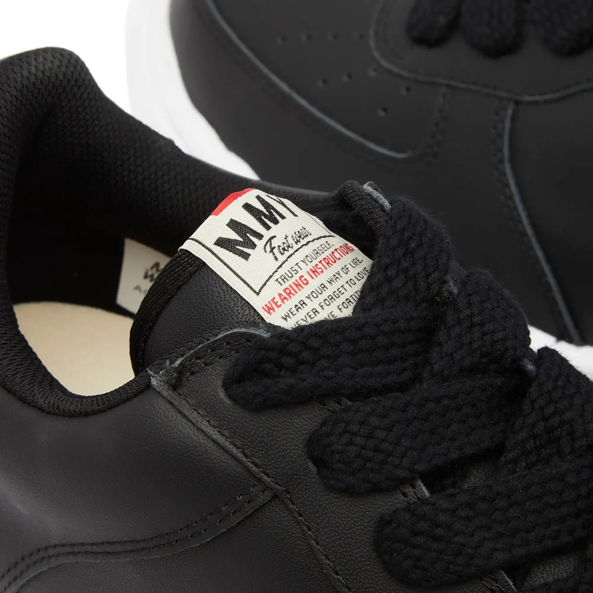 Maison MIHARA YASUHIRO Men's Wayne Original Low Top Leather Sneaker Black
