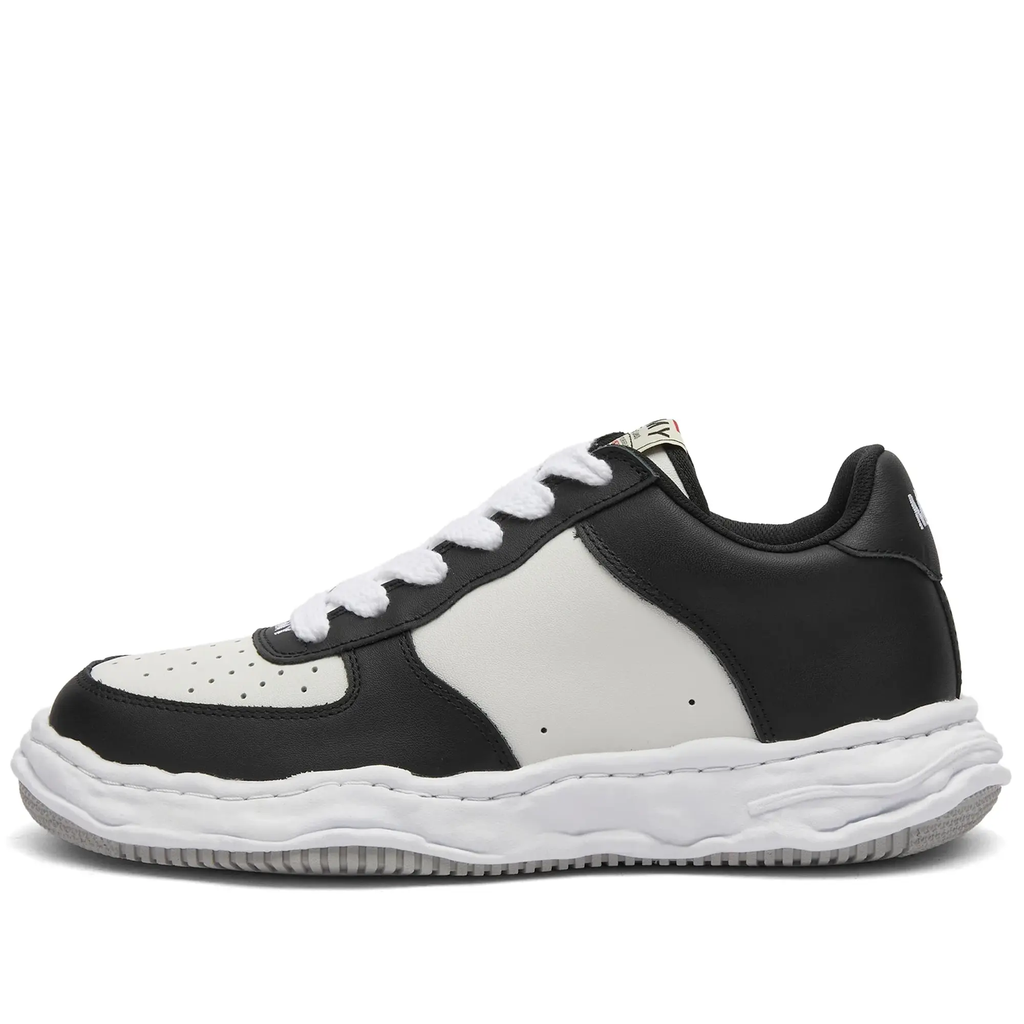 Maison MIHARA YASUHIRO Men's Wayne Low Original Sole Leather Sneaker Black/White