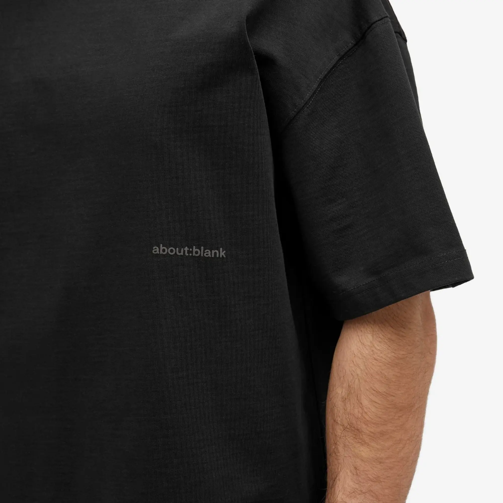 about:blank Men's Box Logo T-Shirt Black/Black