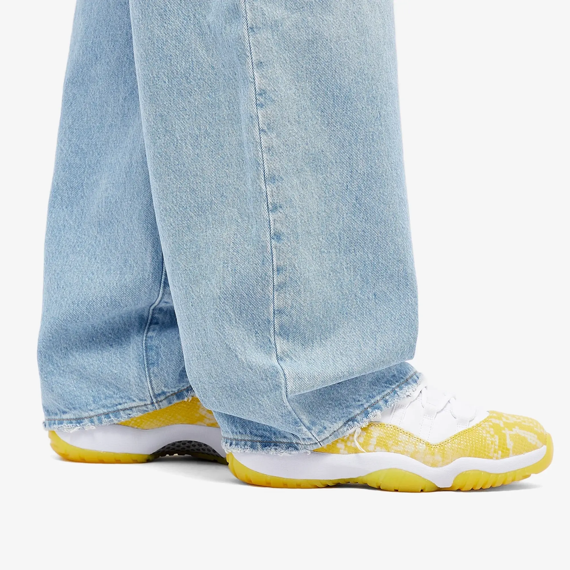Nike Jordan Air Jordan Women's W 11 Retro Low White/Tour Yellow/White