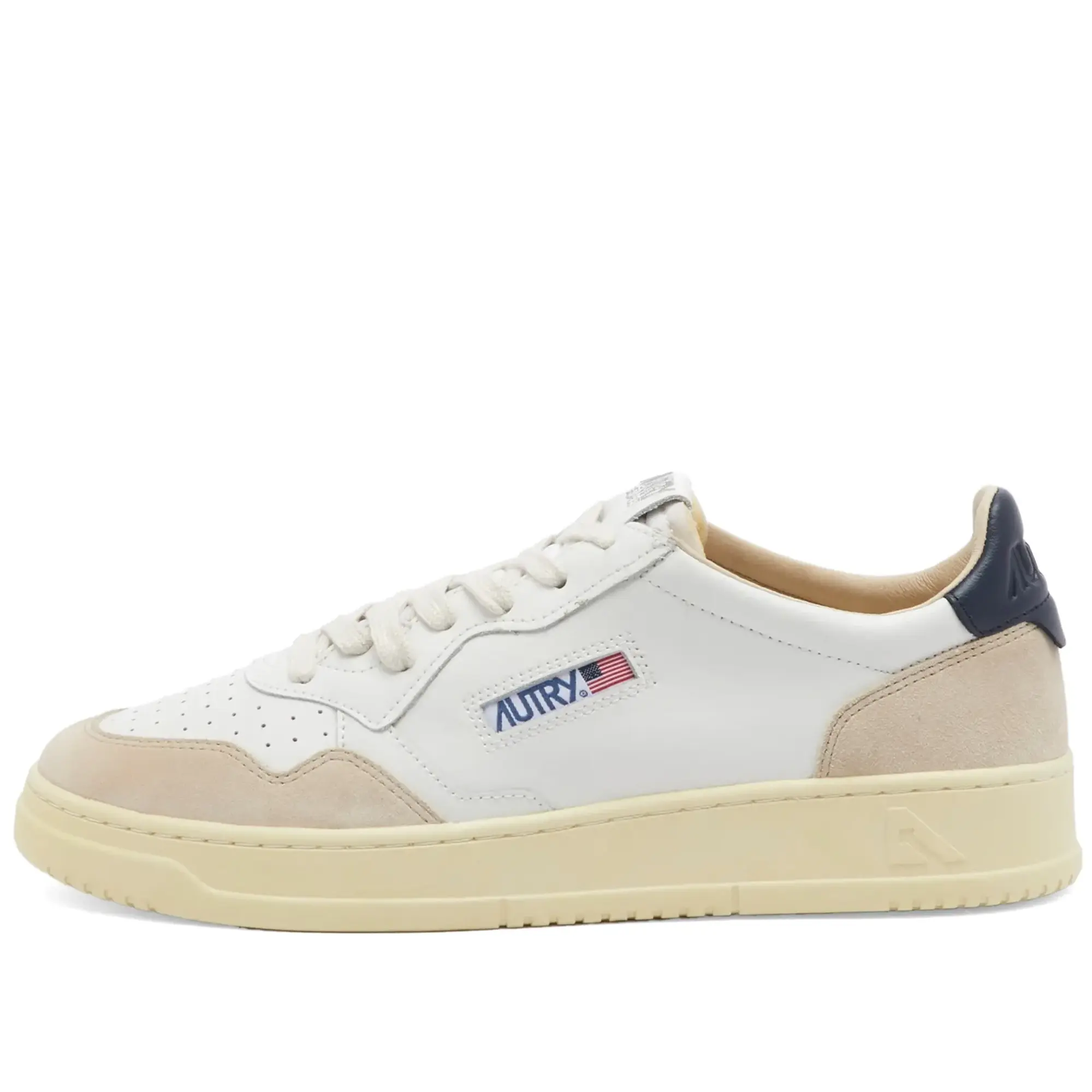 Autry Medalist Low Trainers