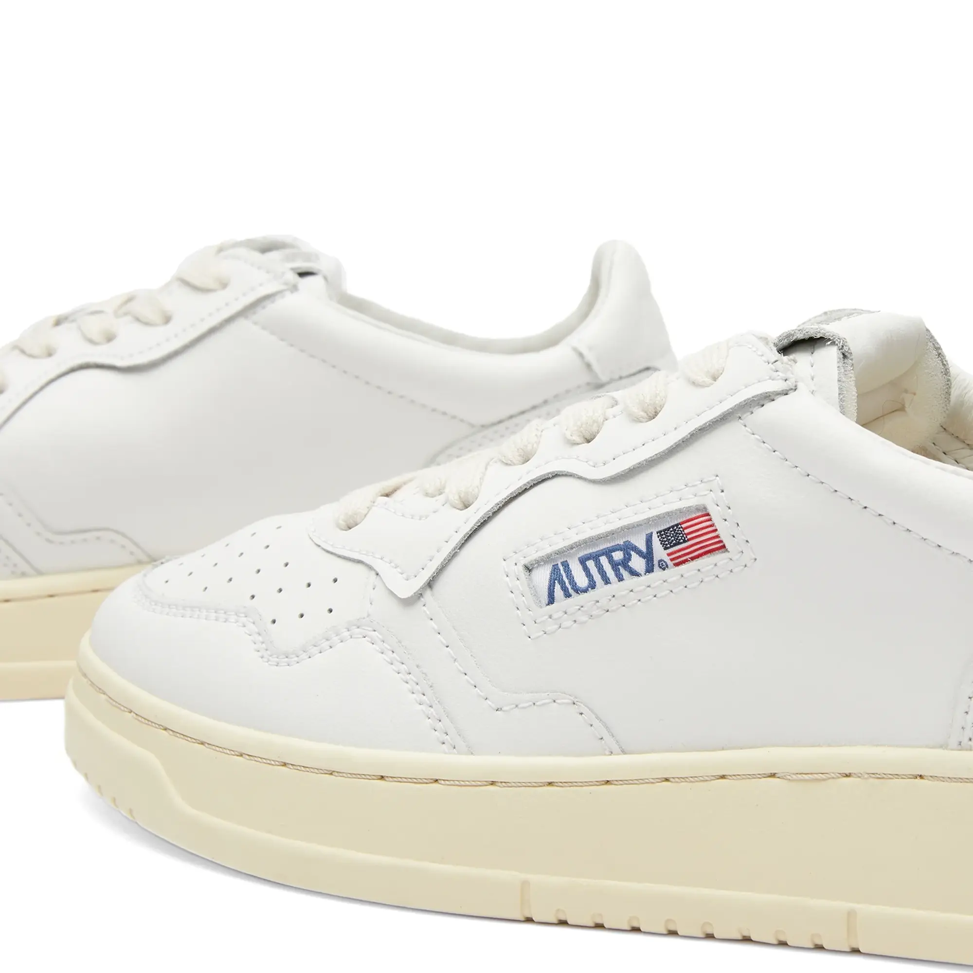 Autry Action Shoes WMNS MEDALIST LOW