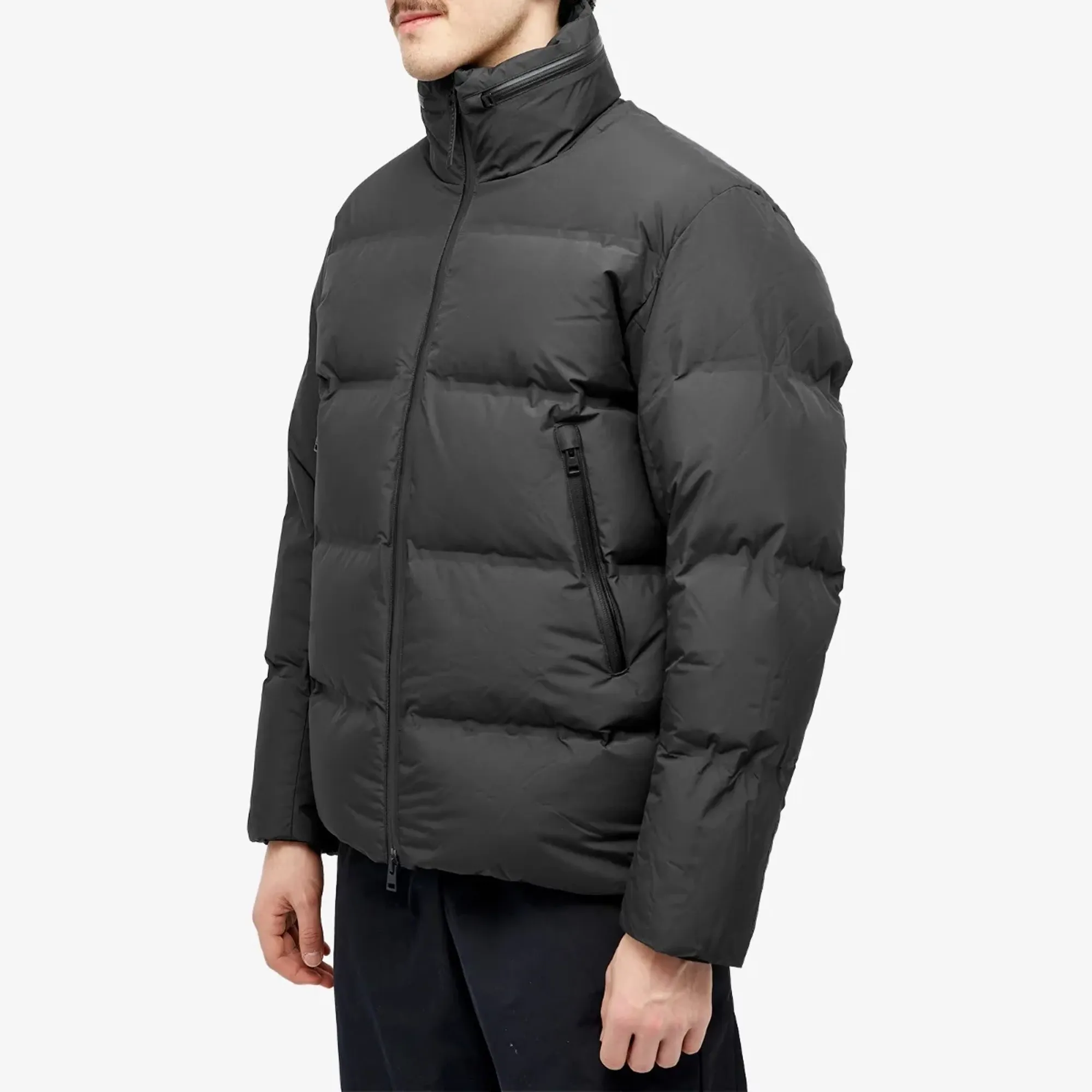 Norse Projects Men's Stand Collar Short Down Jacket Black | N55