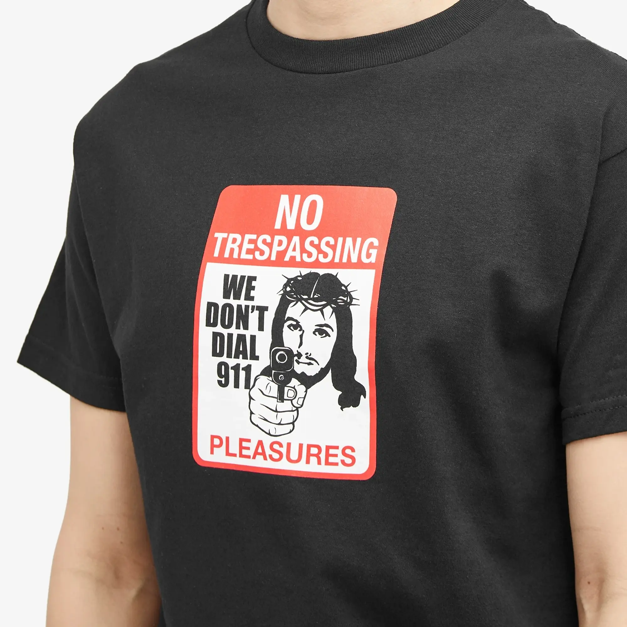 Pleasures Men's Trespass T-Shirt Black