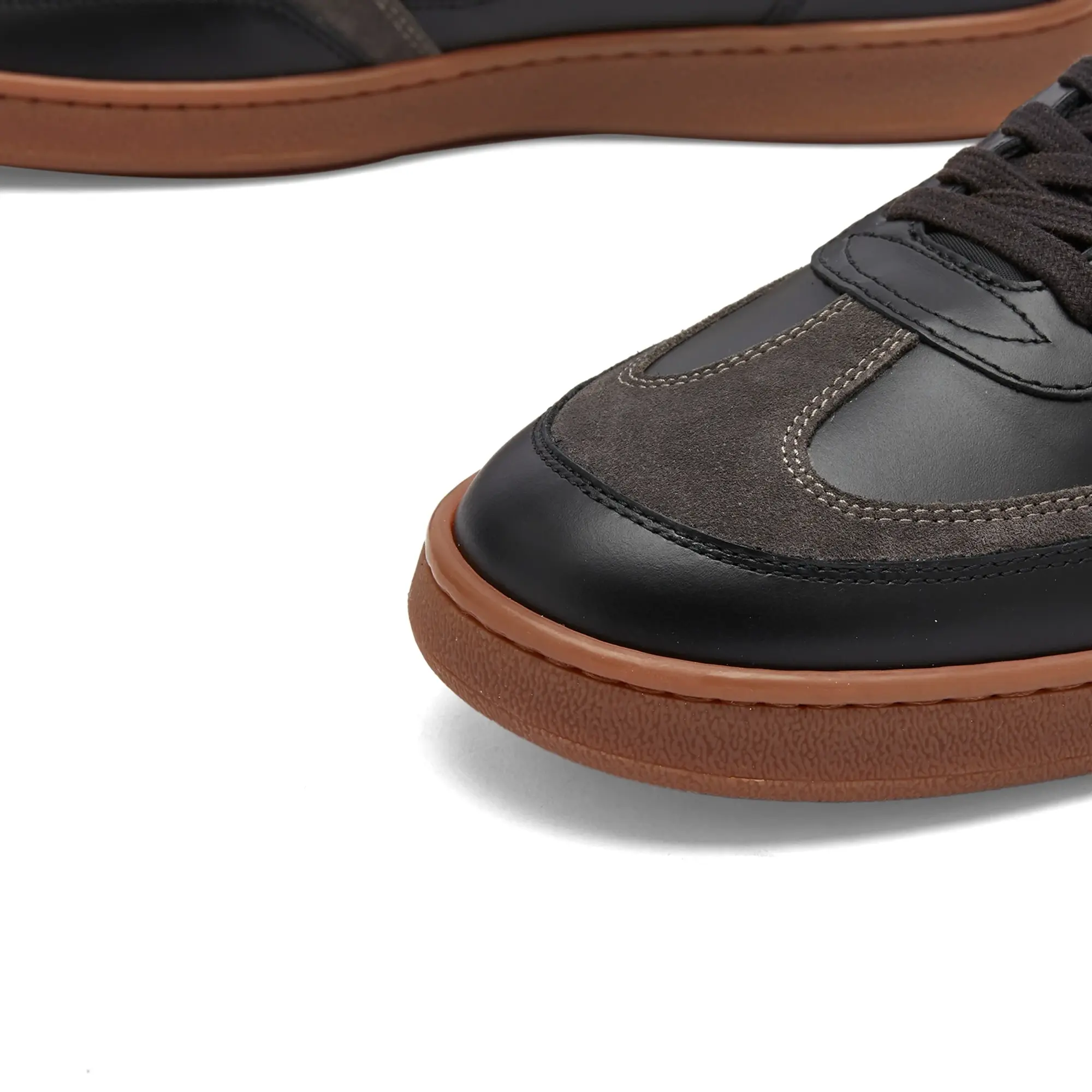 Collegium Men's Pillar Court II Sneaker Black/White