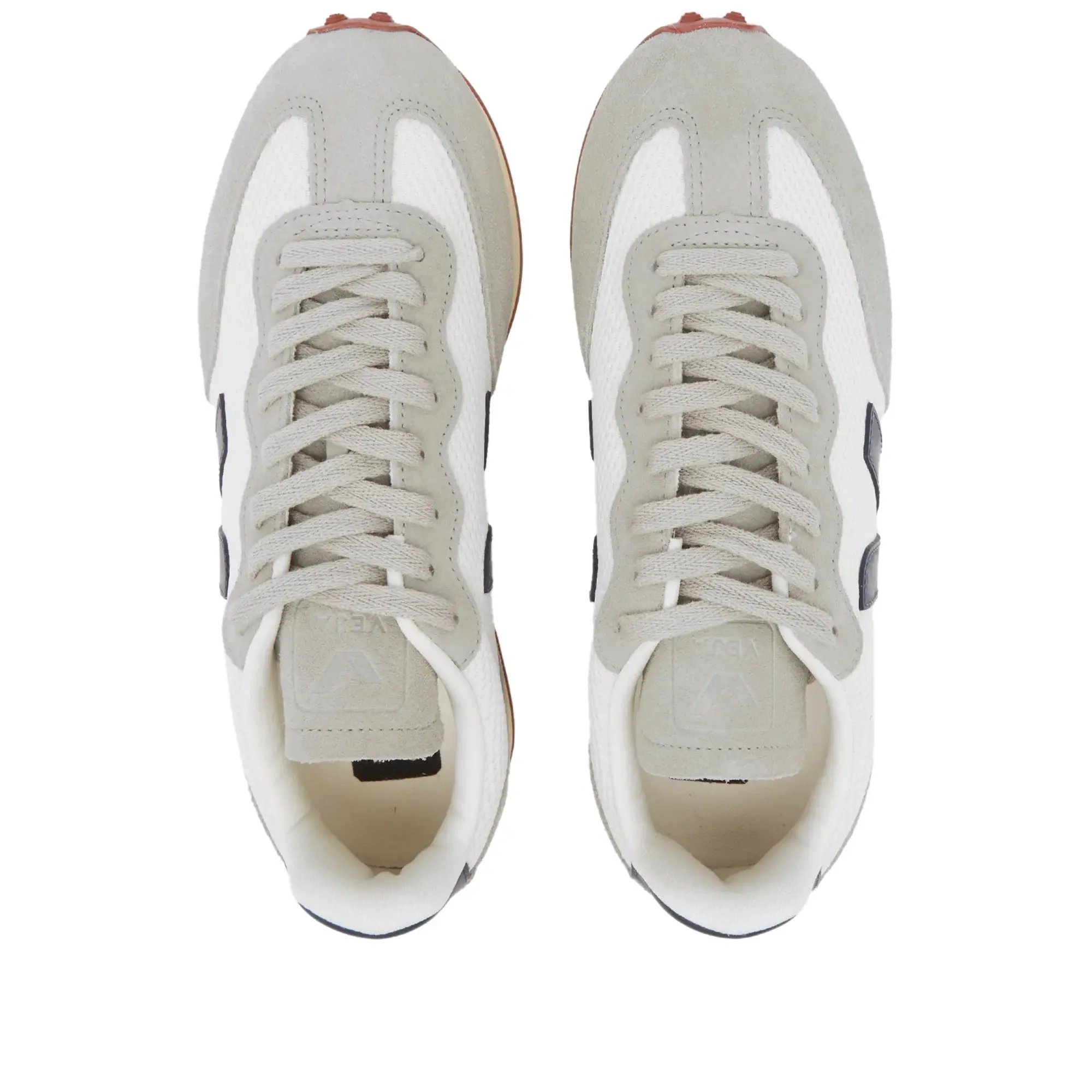 Veja  RIO BRANCO  women's Shoes (Trainers) in White
