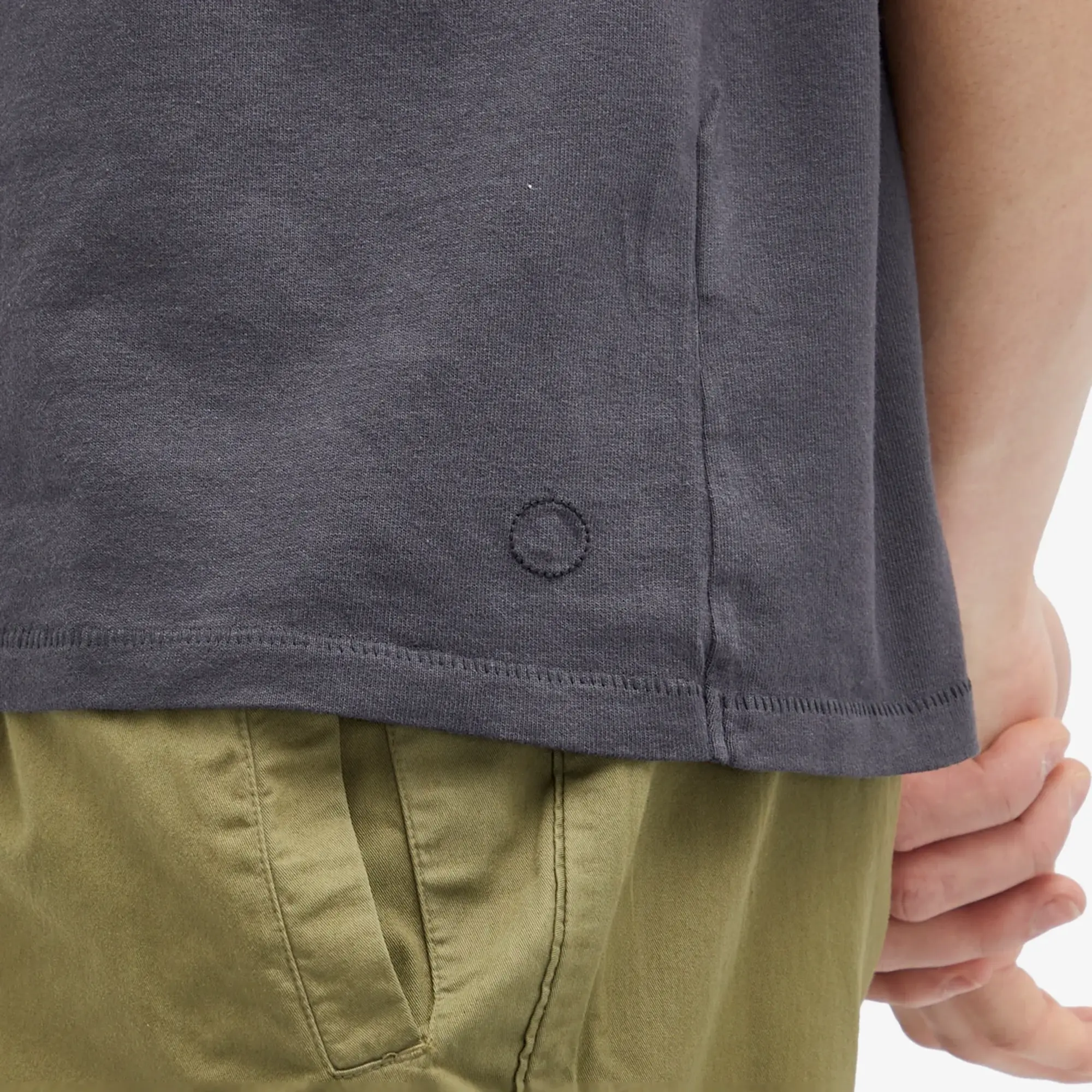 Folk Men's Contrast Sleeve T-Shirt Graphite