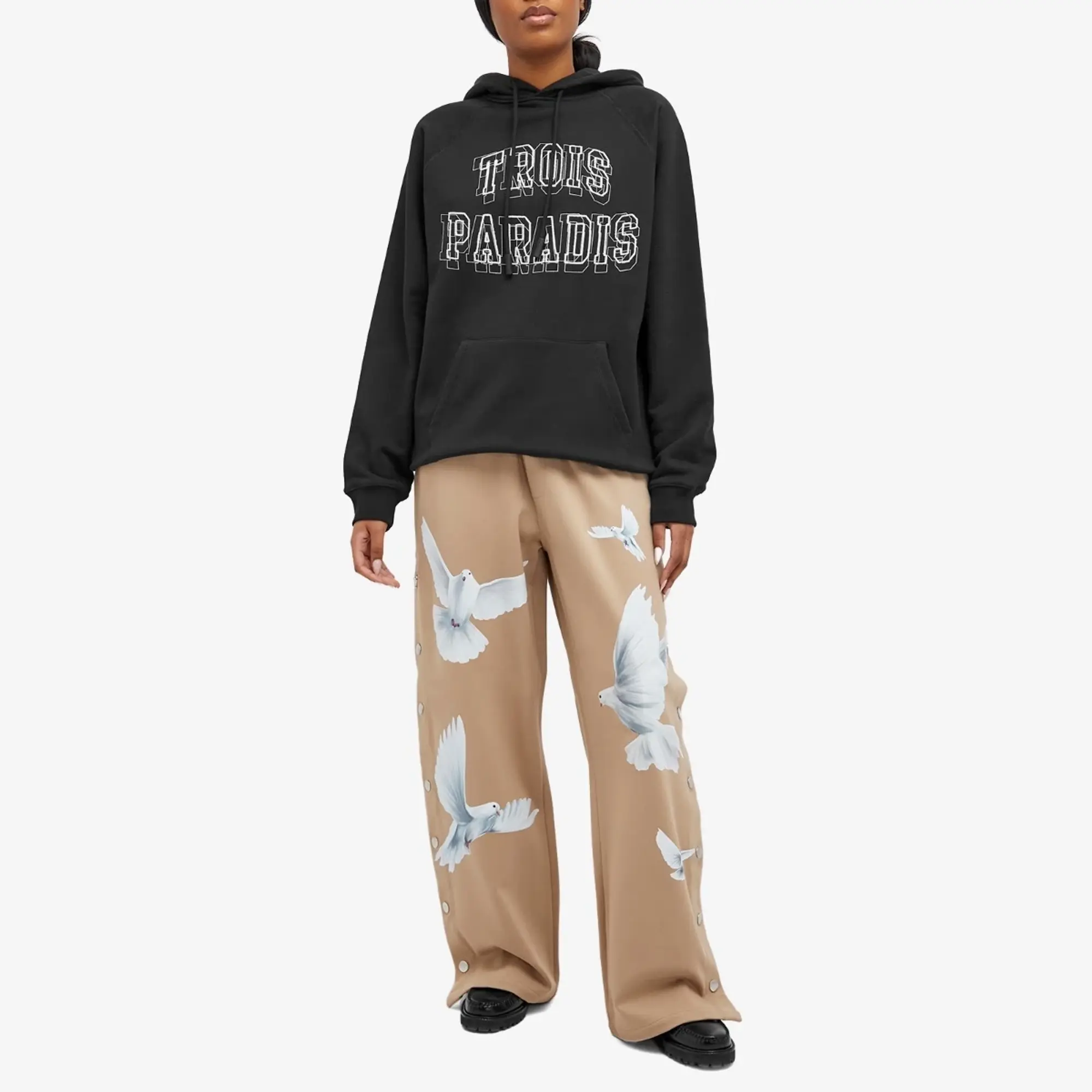 3.Paradis Women's NC Logo Hoodie Black