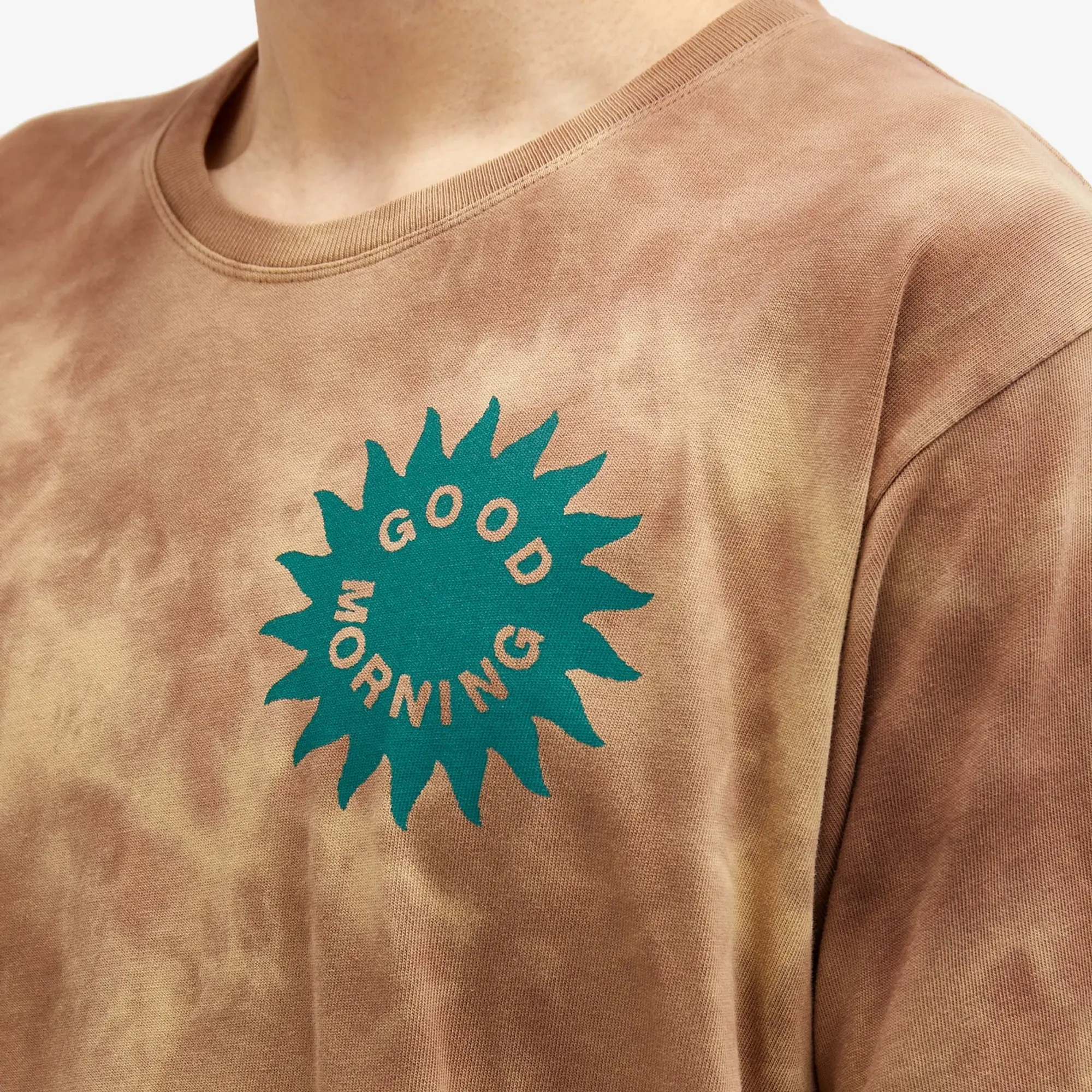 Good Morning Tapes Men's Sun Logo T-Shirt Earth Dye