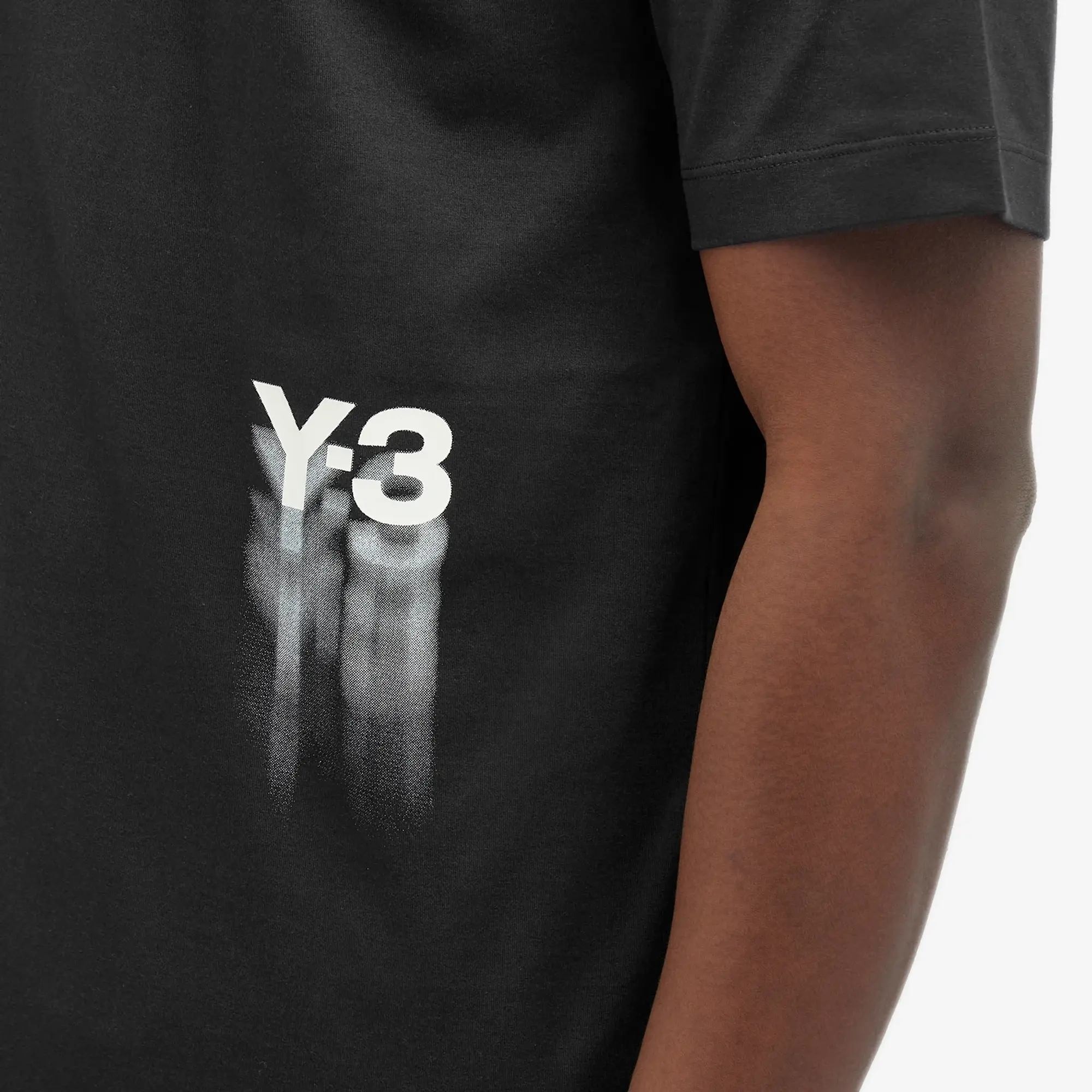 Y-3 Graphic Logo T-Shirt - Black
