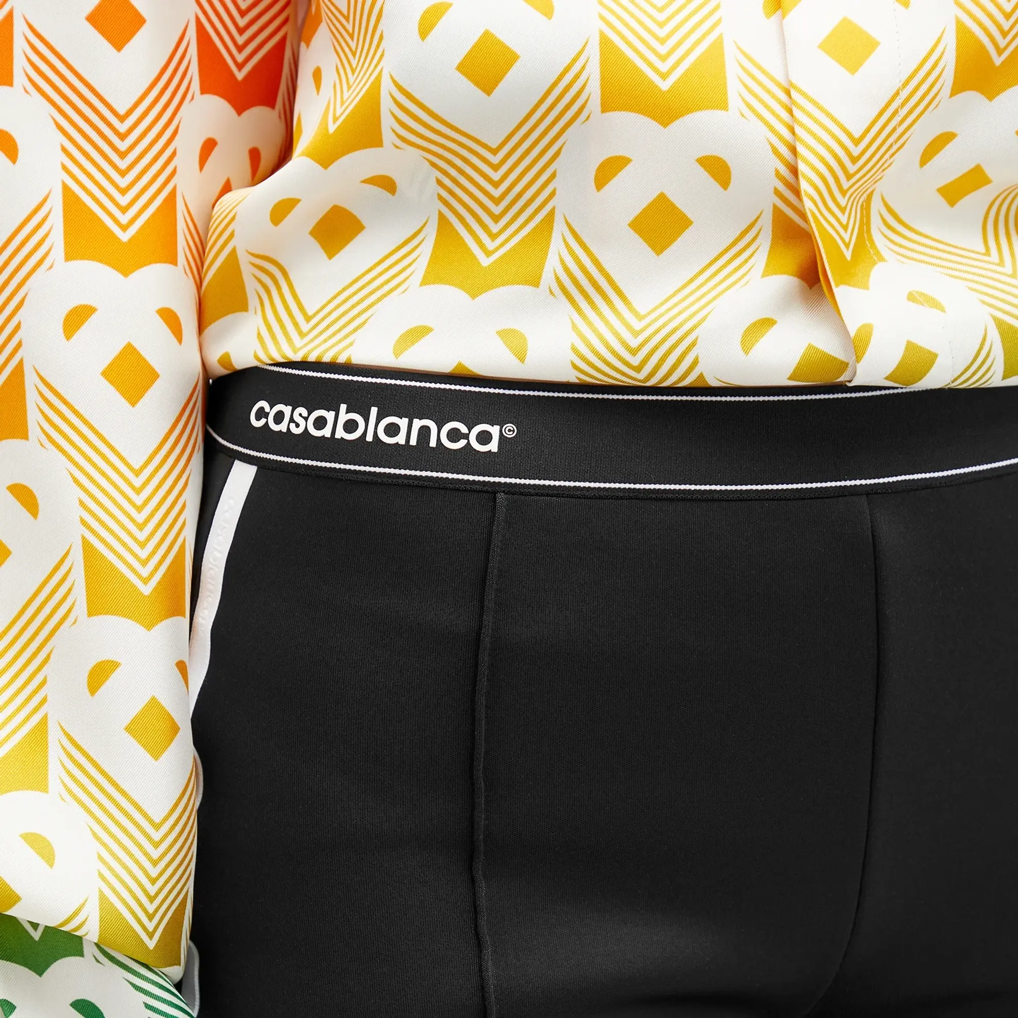 Casablanca Women's Scuba Capri Leggings Black / White