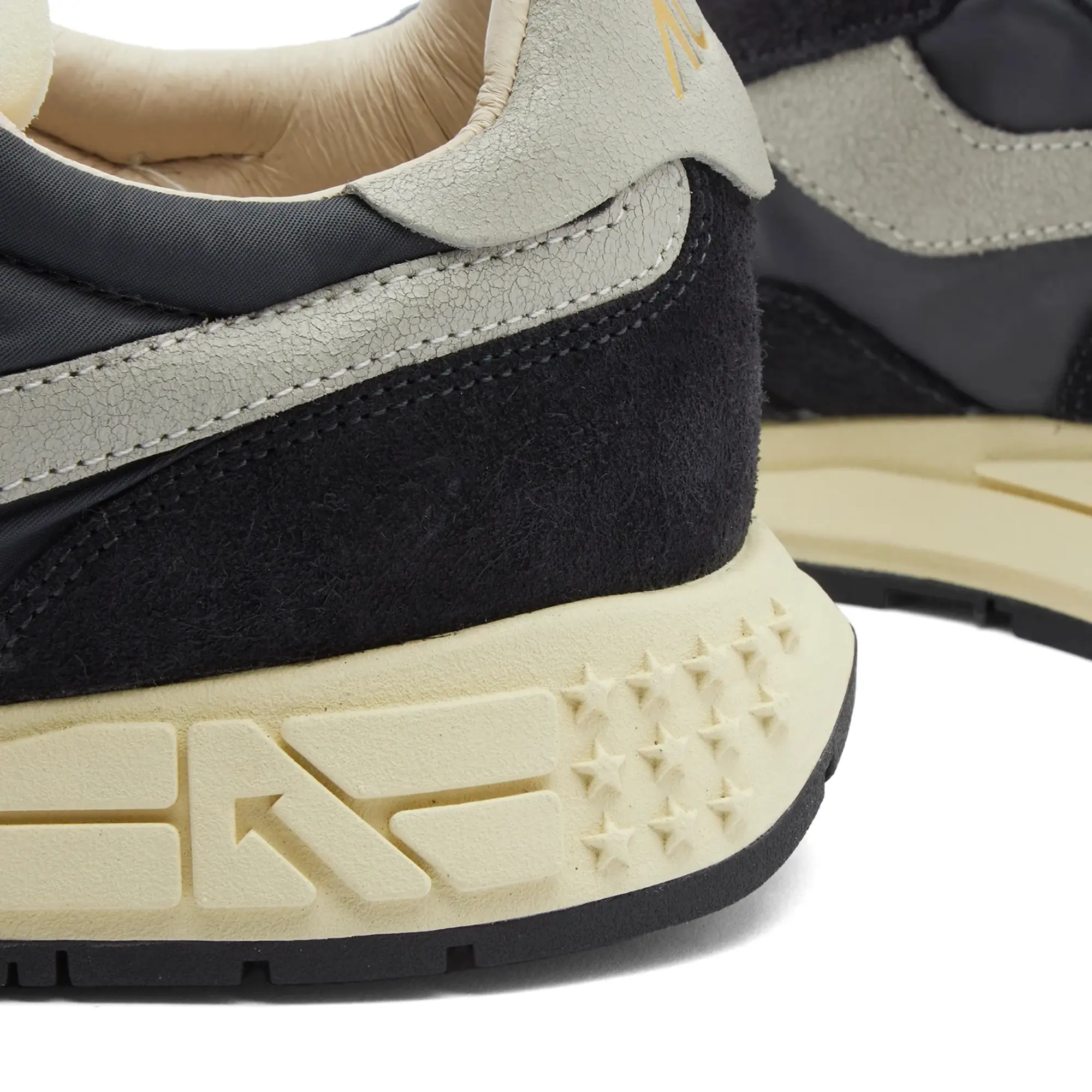 Crocs Autry Whirlwind Low Trainers