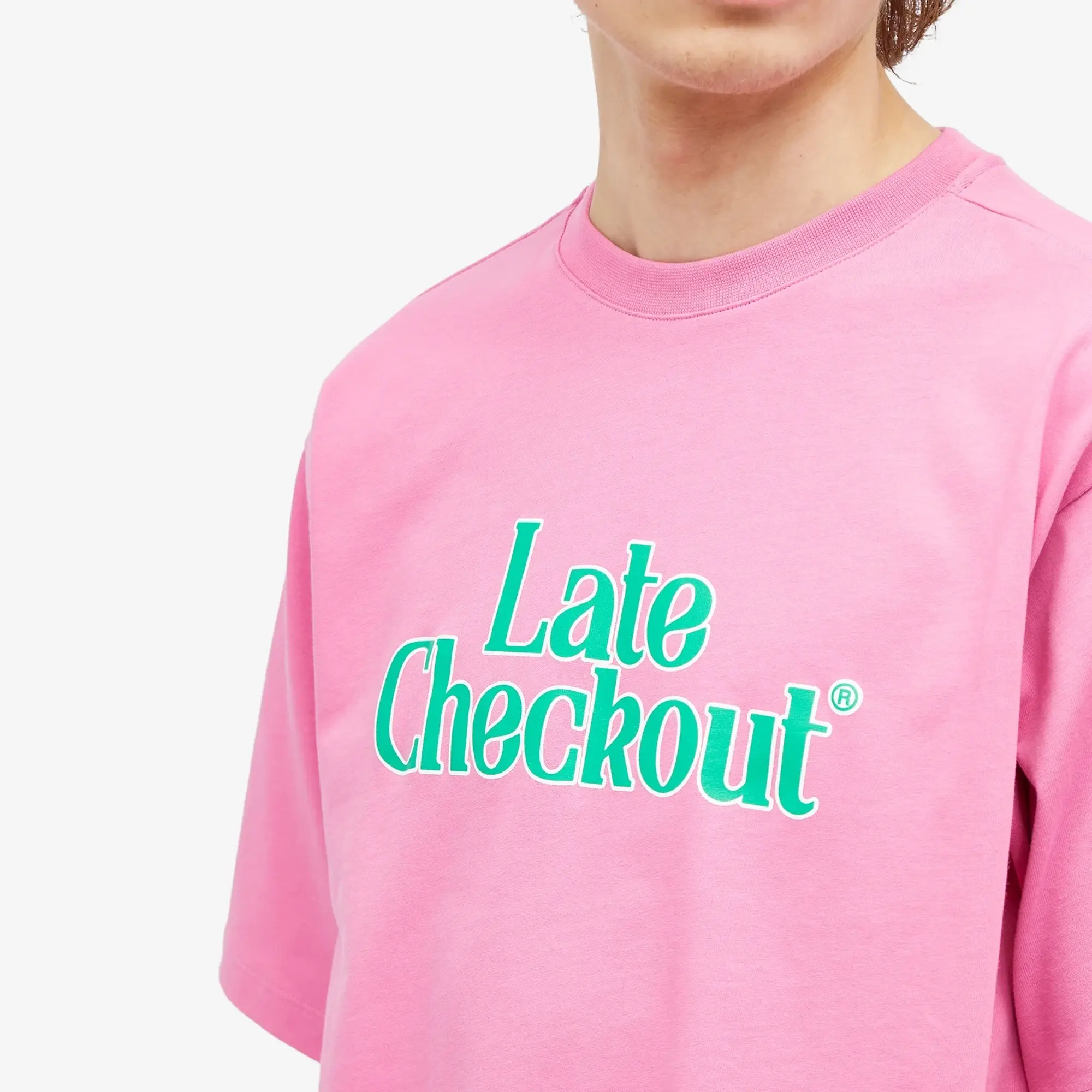Late Checkout Men's Logo T-Shirt Pink