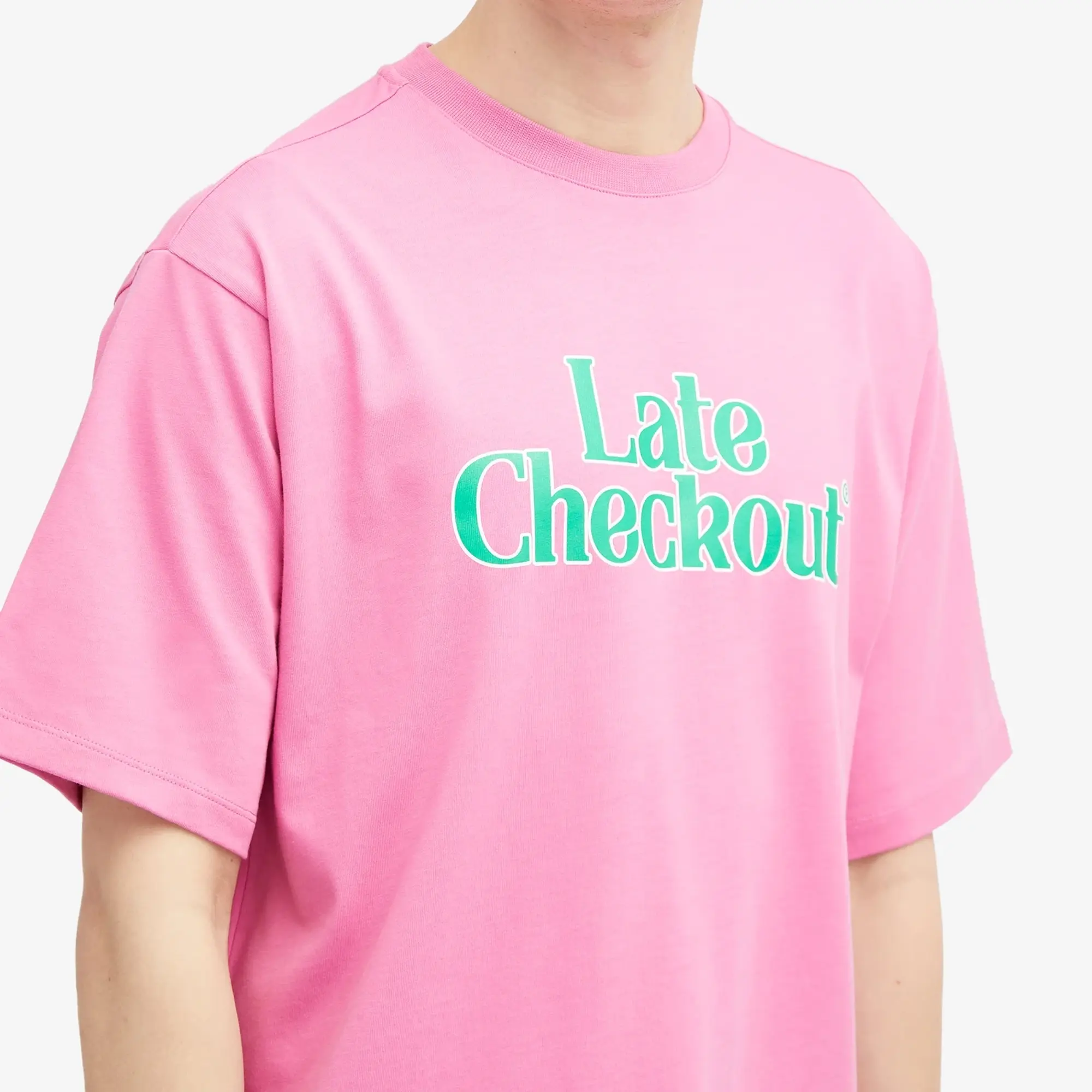 Late Checkout Men's Logo T-Shirt Pink
