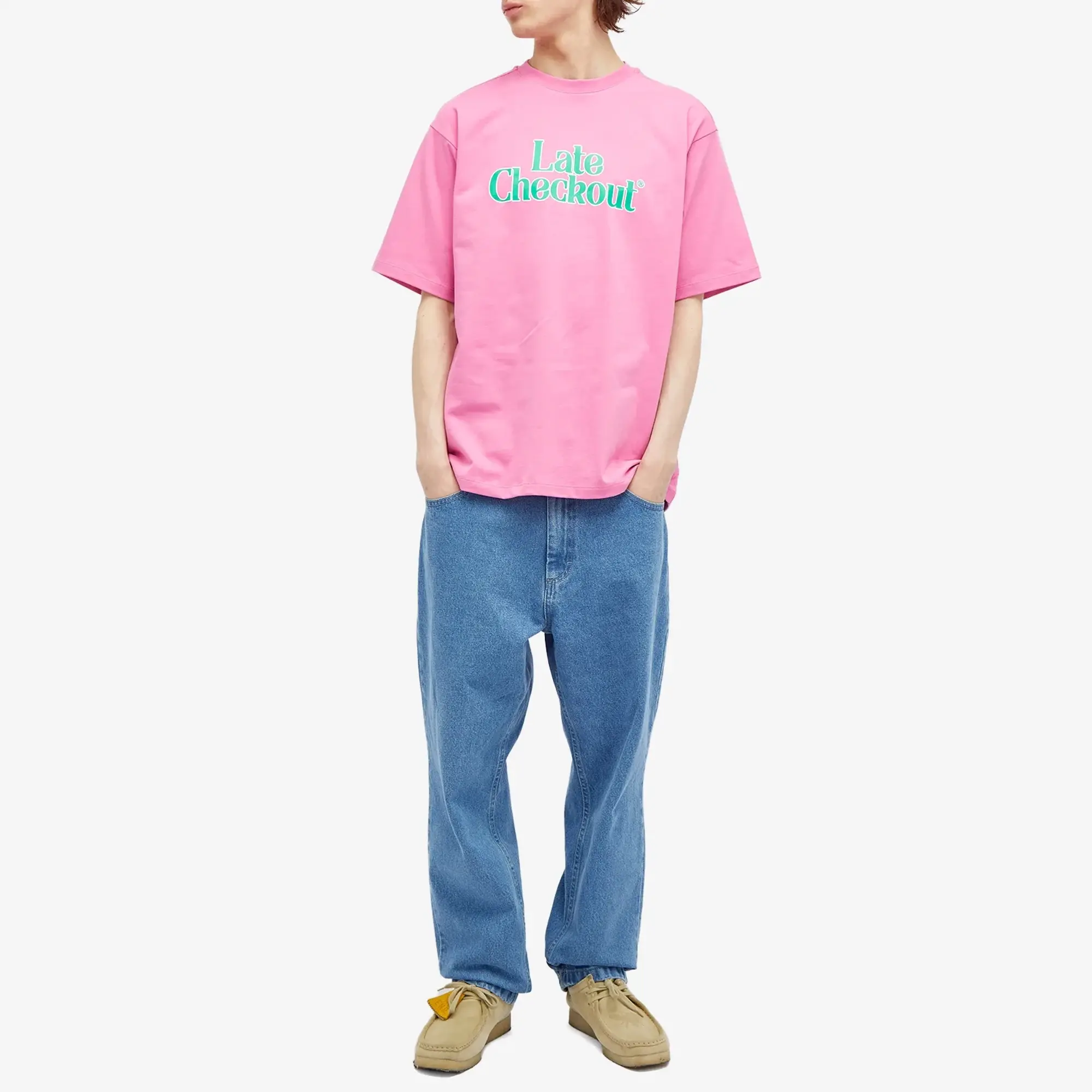 Late Checkout Men's Logo T-Shirt Pink