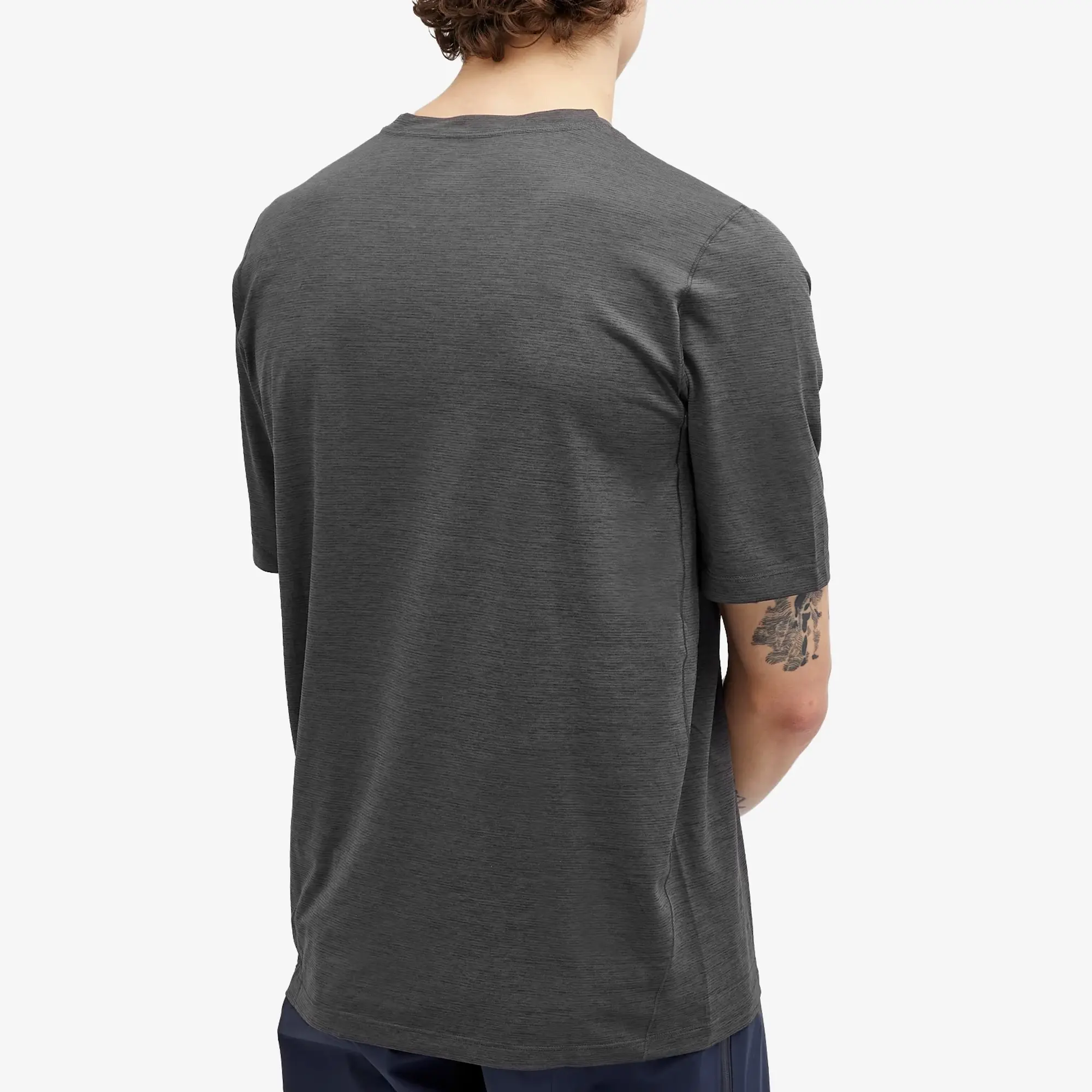 Arc'teryx Men's Cormac Crew T-Shirt Black Heather