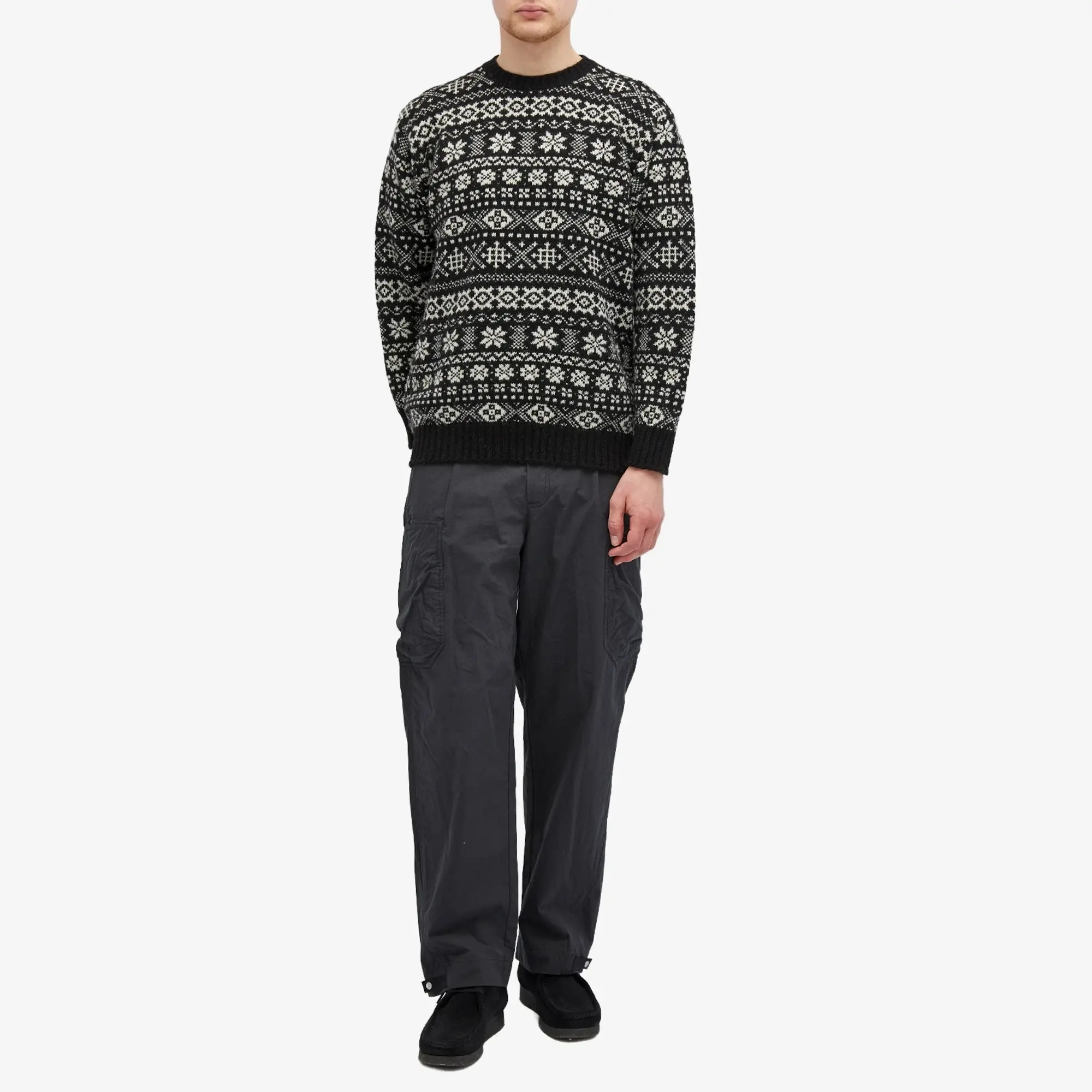 Jamieson's of Shetland Men's Snowflake Fair Isle Crew Knit Black/White