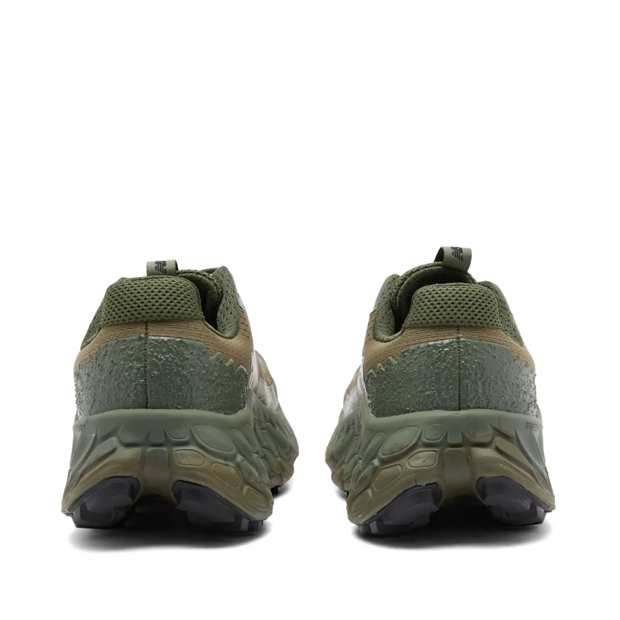 New Balance Men's Fresh Foam More Trail v3 in Green/Black Synthetic
