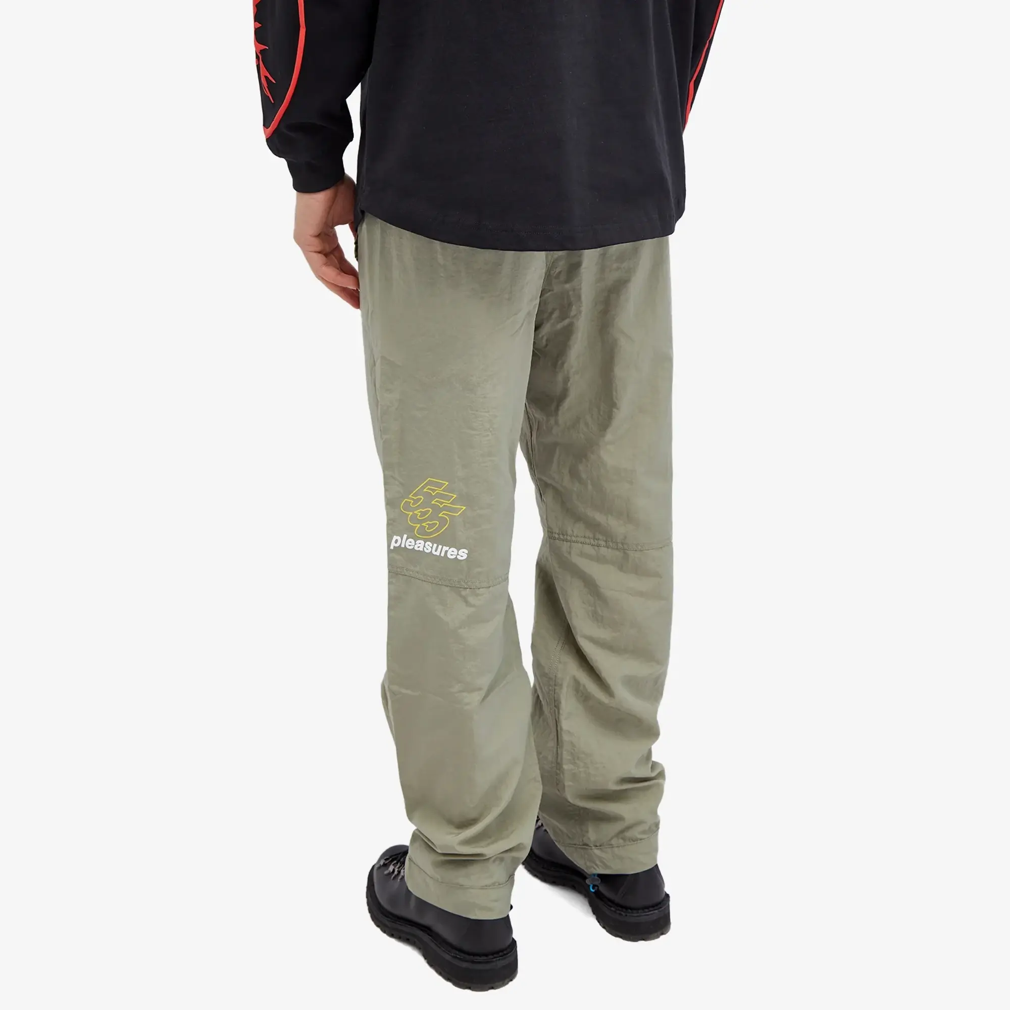 Pleasures Men's x 555 Sould Nylon Active Pant Matcha