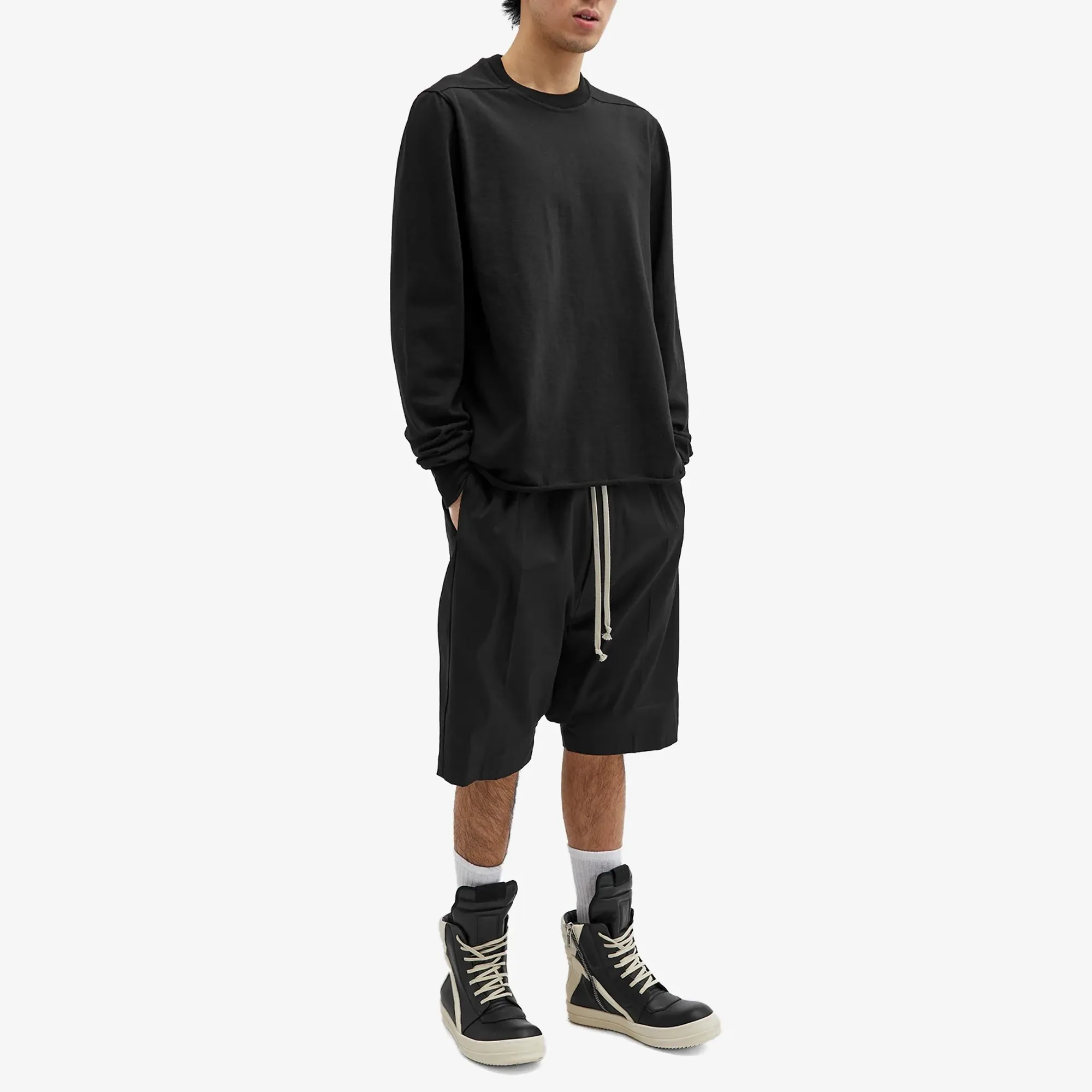 Rick Owens Men's Rick's Pod Short Black | RU01D3384-TE-09 | FOOTY.COM